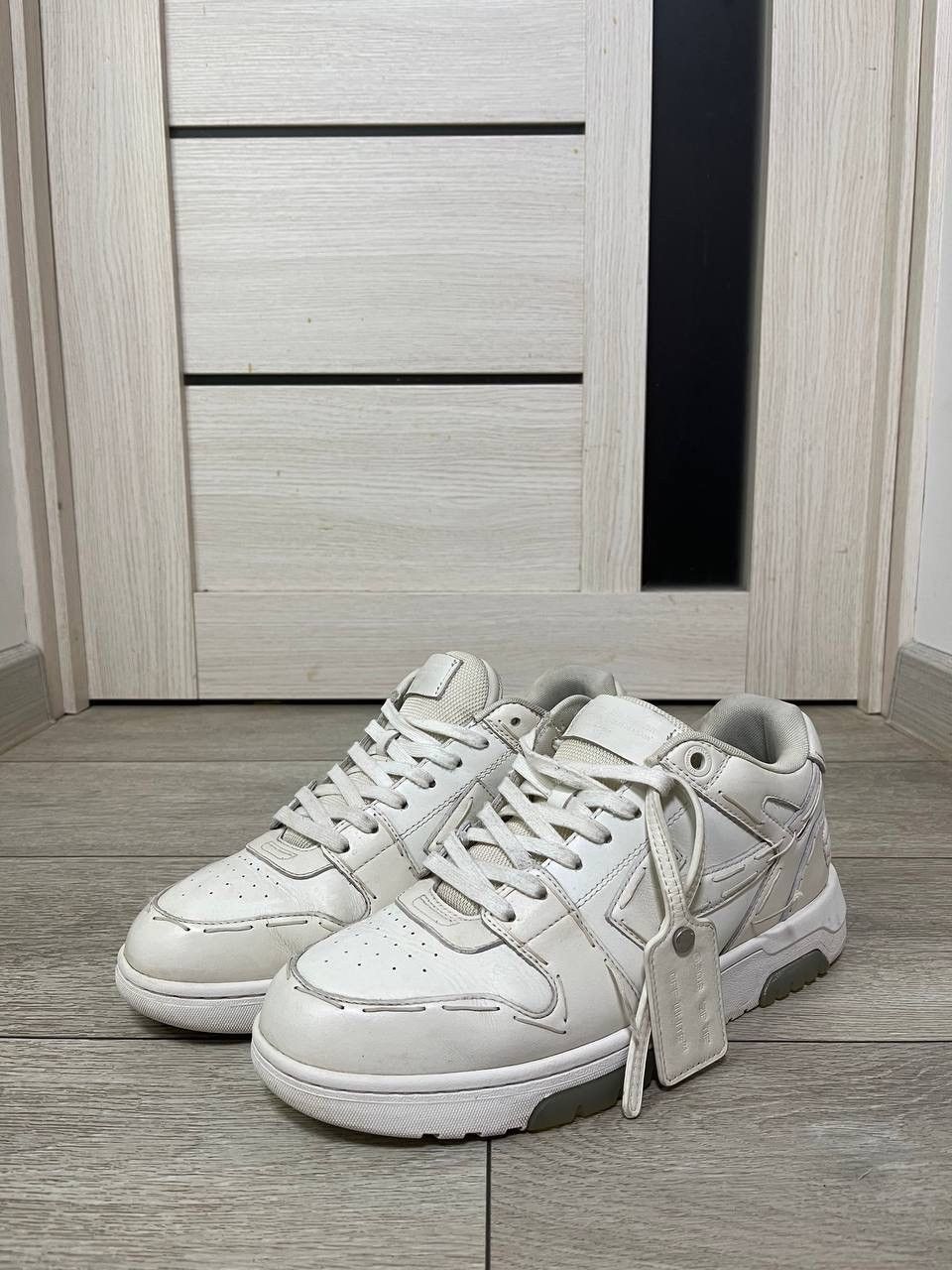 Off-White Out Off Officw Sartorial Stitching