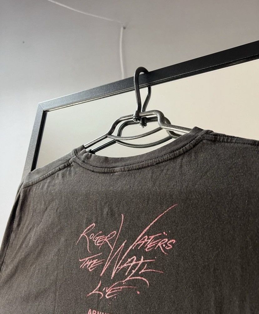 Band Tees Pink Floyd Roger Water Vintage Tee Size US M / EU 48-50 / 2 - 5 Thumbnail
