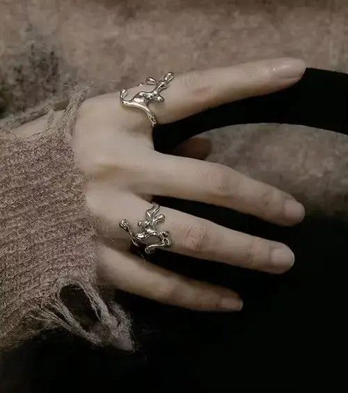 Vintage 2pc Set Vintage Elegant Irregular Hollow Rings Size ONE SIZE - 2 Thumbnail