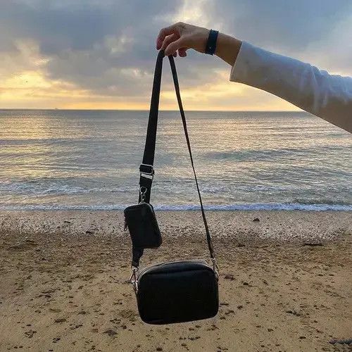 VIBE Korean fashion black coins bag crossbody bag Size ONE SIZE - 2 Thumbnail
