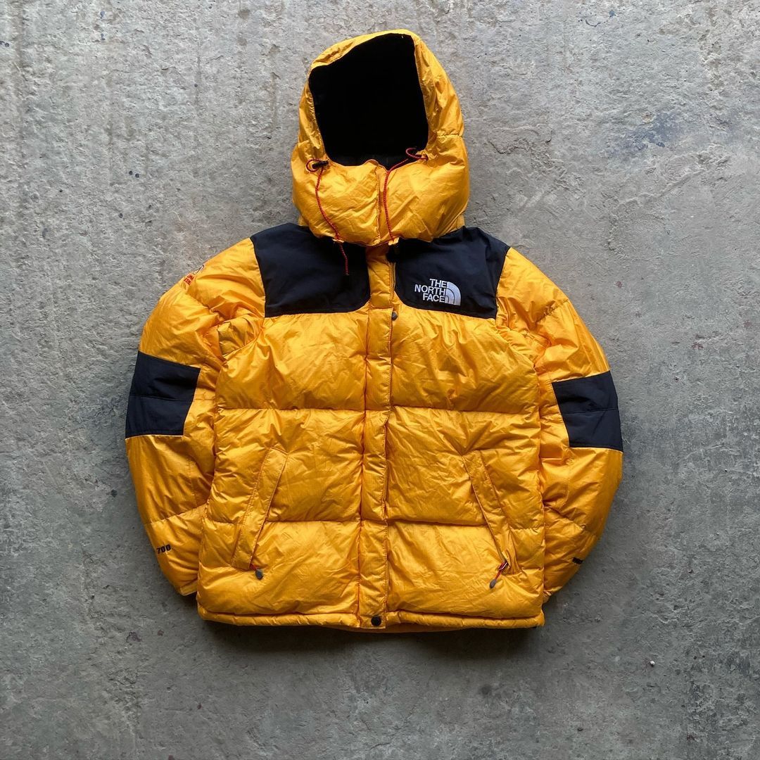 The discount North Face nuptse 700 puffer jacket