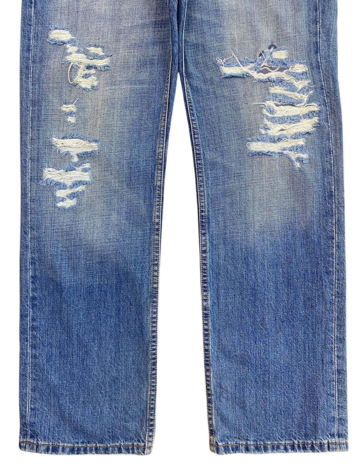 Levi's Levi’s Vintage Acid Wash Style Distressed Jeans Size US 34 / EU 50 - 8 Thumbnail
