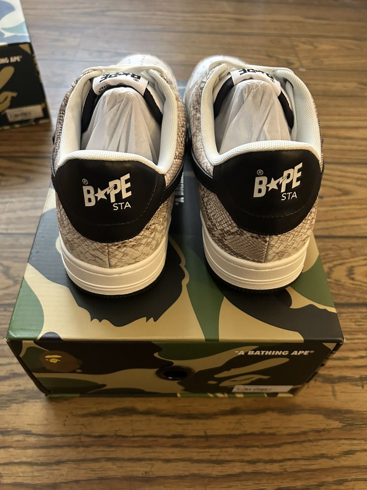Bape NEW Bape Beige Snakeskin Bapestas Size US 8 / EU 41 - 4 Thumbnail