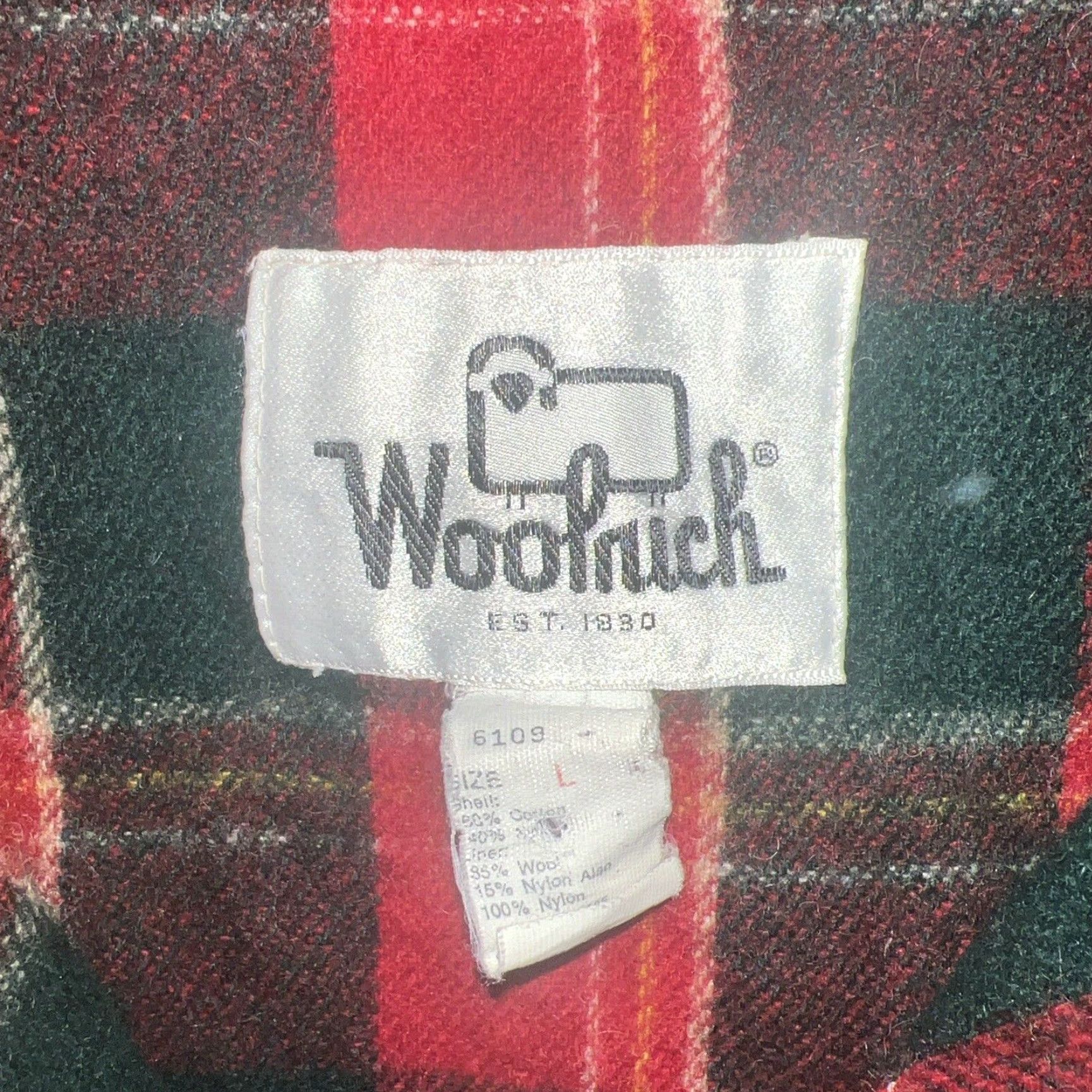 Vintage VINTAGE Woolrich Jacket Parka Wool Red Plaid Full Zip L Mens Size L Red Plaid Vintage Parka Mens L Size US L / EU 52-54 / 3 - 3 Thumbnail