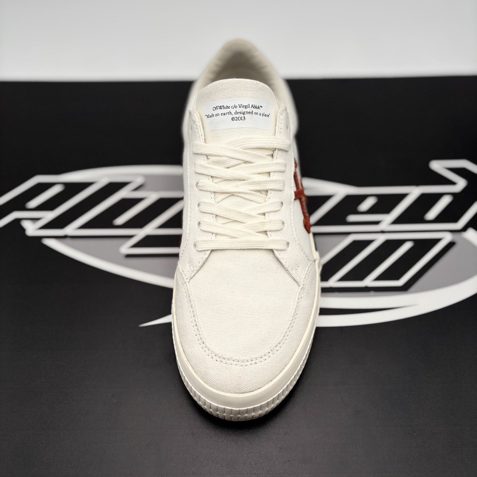 Off-White Off-White Vulc Sneaker ' White ' | GREAT CONDITION! Size US 7 / EU 40 - 15 Thumbnail