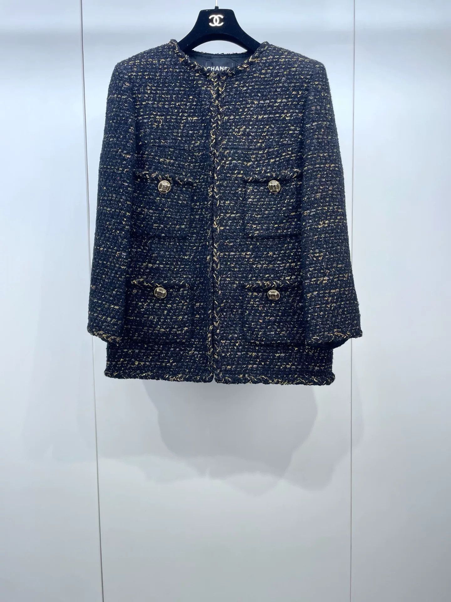 Chanel CHANEL Black Gold Coat Size XXS / US 00 / IT 34 - 1 Thumbnail
