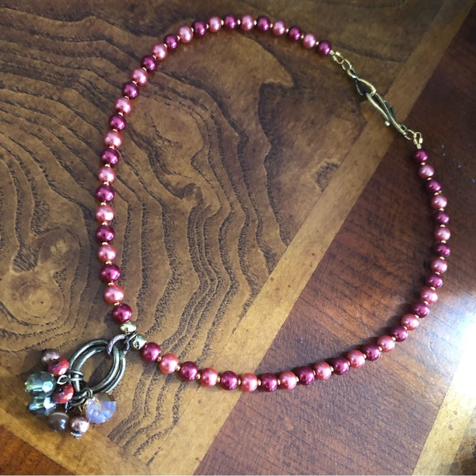 Handmade Handcrafted repurpose beaded cluster pendant Pearl necklace Size ONE SIZE - 10 Thumbnail
