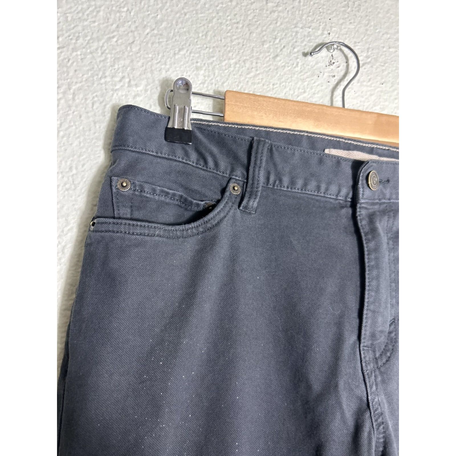 Banana Republic Banana Republic Mens Slim Travel Pants 33x32 Chino Charcoal Gray Slimming "Travel" Mens Size US 33 - 5 Thumbnail