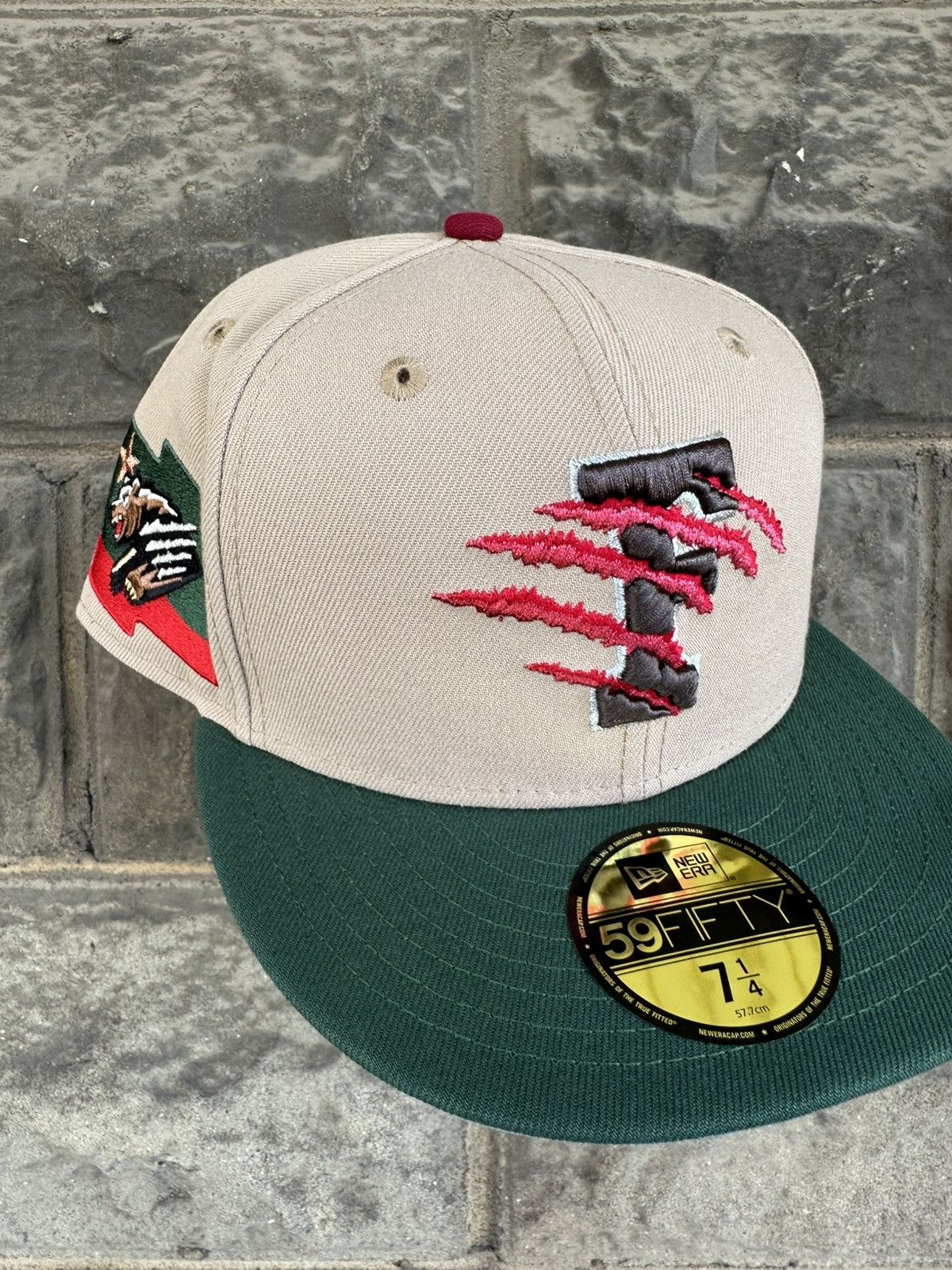 MLB × New Era × Supreme 7 1/4 FRESNO GRIZZLIES FREDDY KREUGER DUNK