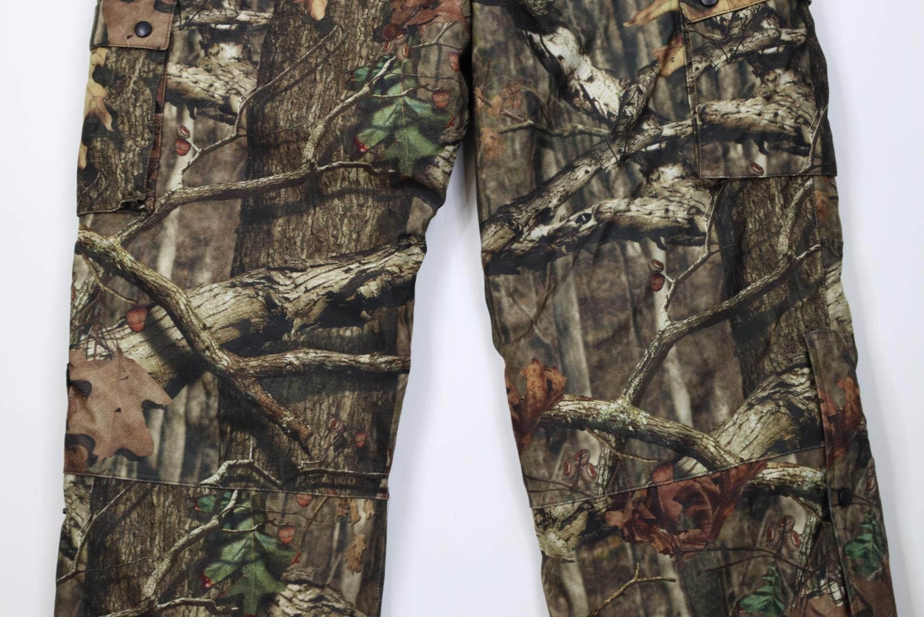 Vintage Vintage 90s Streetwear Winter Camouflage Wide Leg Pants Size US 36 / EU 52 - 11 Thumbnail