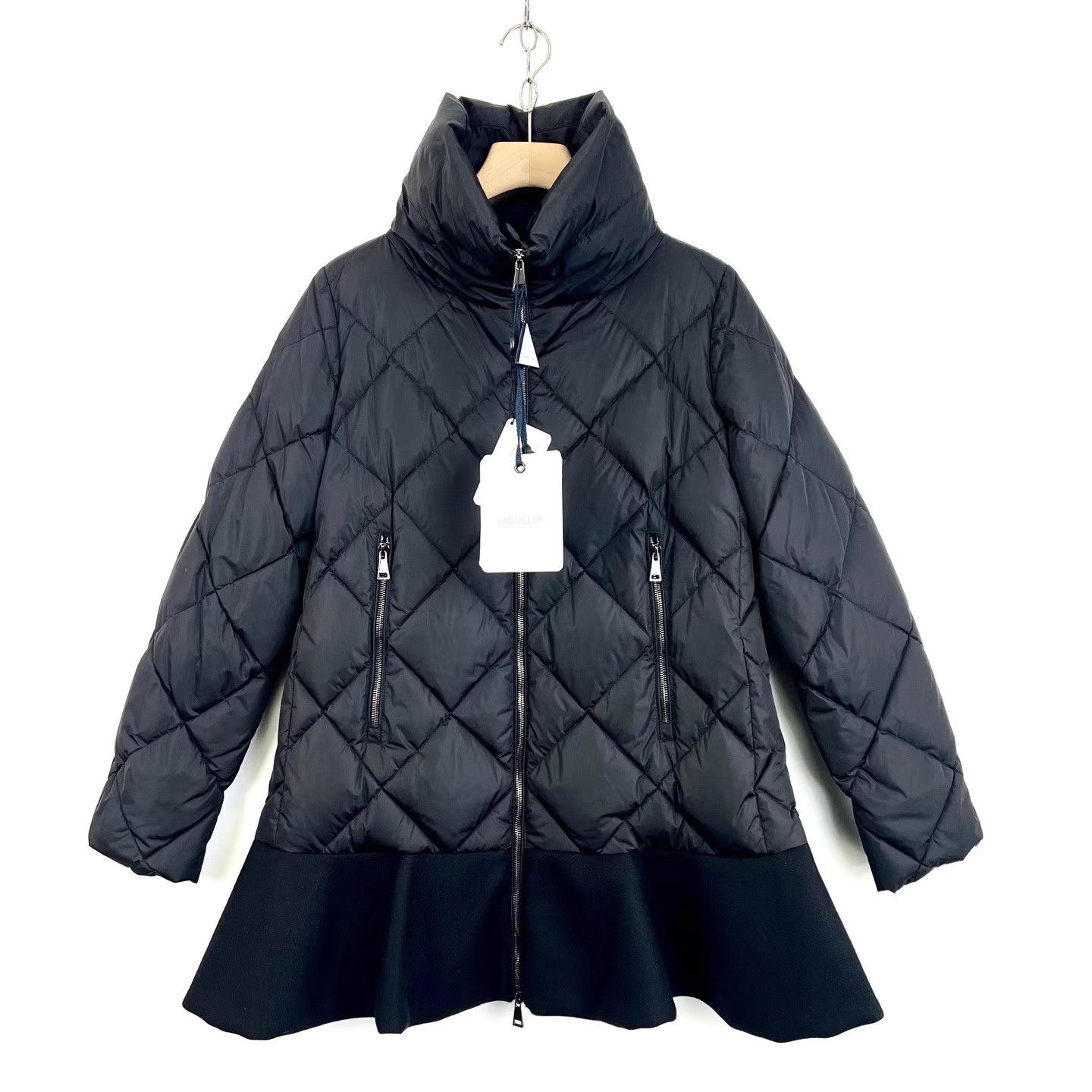Moncler Moncler Black Ruffled Mid-Length Down Jacket K12 Size XS / US 0-2 / IT 36-38 - 1 Thumbnail