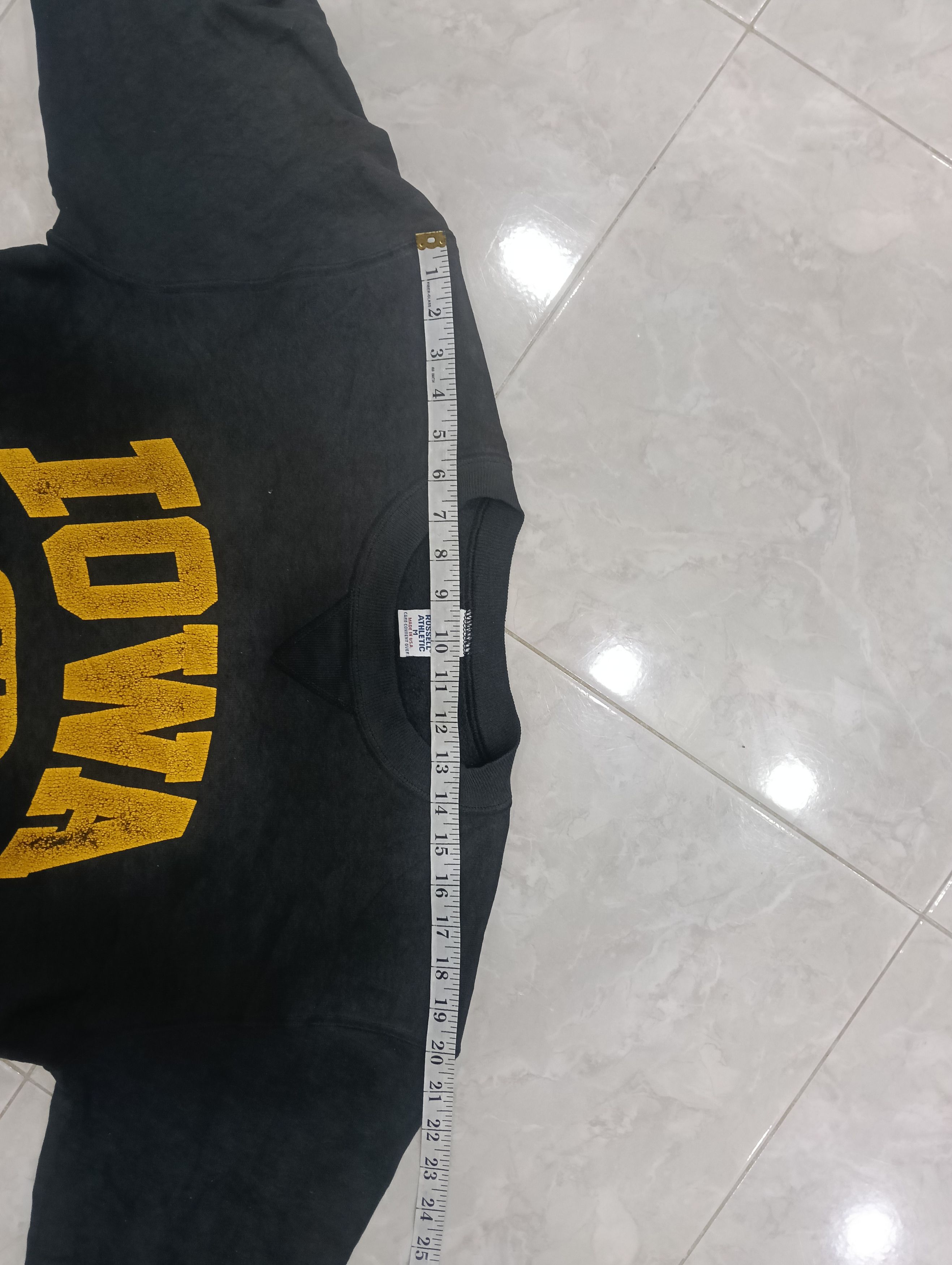 Russell Athletic Vintage 80s University Of Iowa Crewneck Size US M / EU 48-50 / 2 - 13 Thumbnail