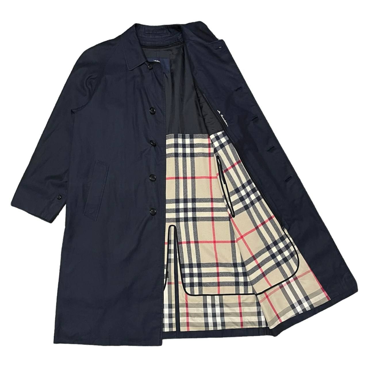 image of Burberry x Vintage Burbbery London Trench Coat Nova Check in Navy, Men's (Size Large)