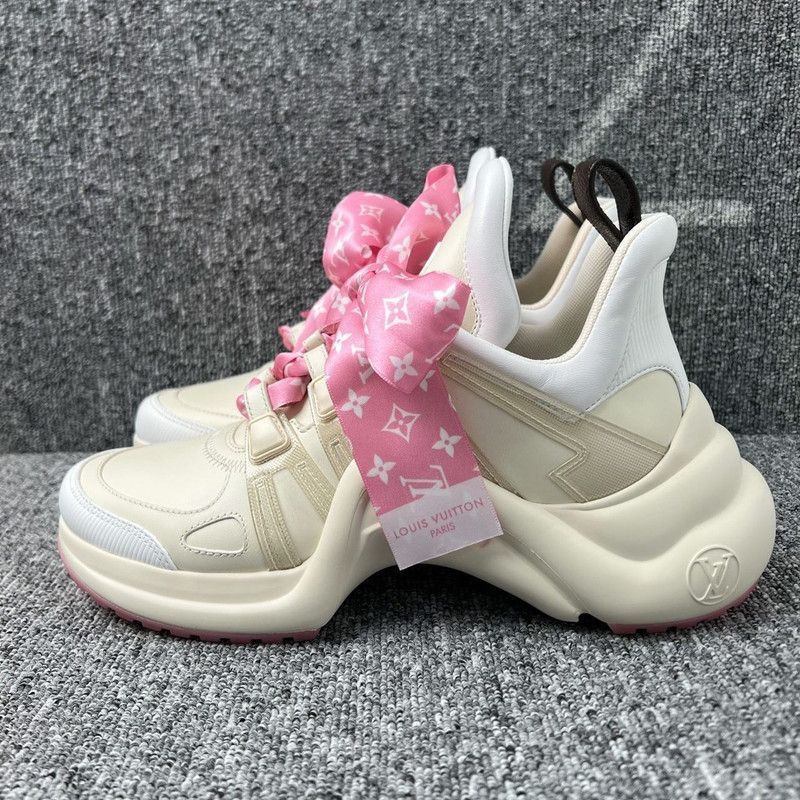 Louis Vuitton Louis Vuitton Archlight 1. Size US 7 / IT 37 - 1 Thumbnail