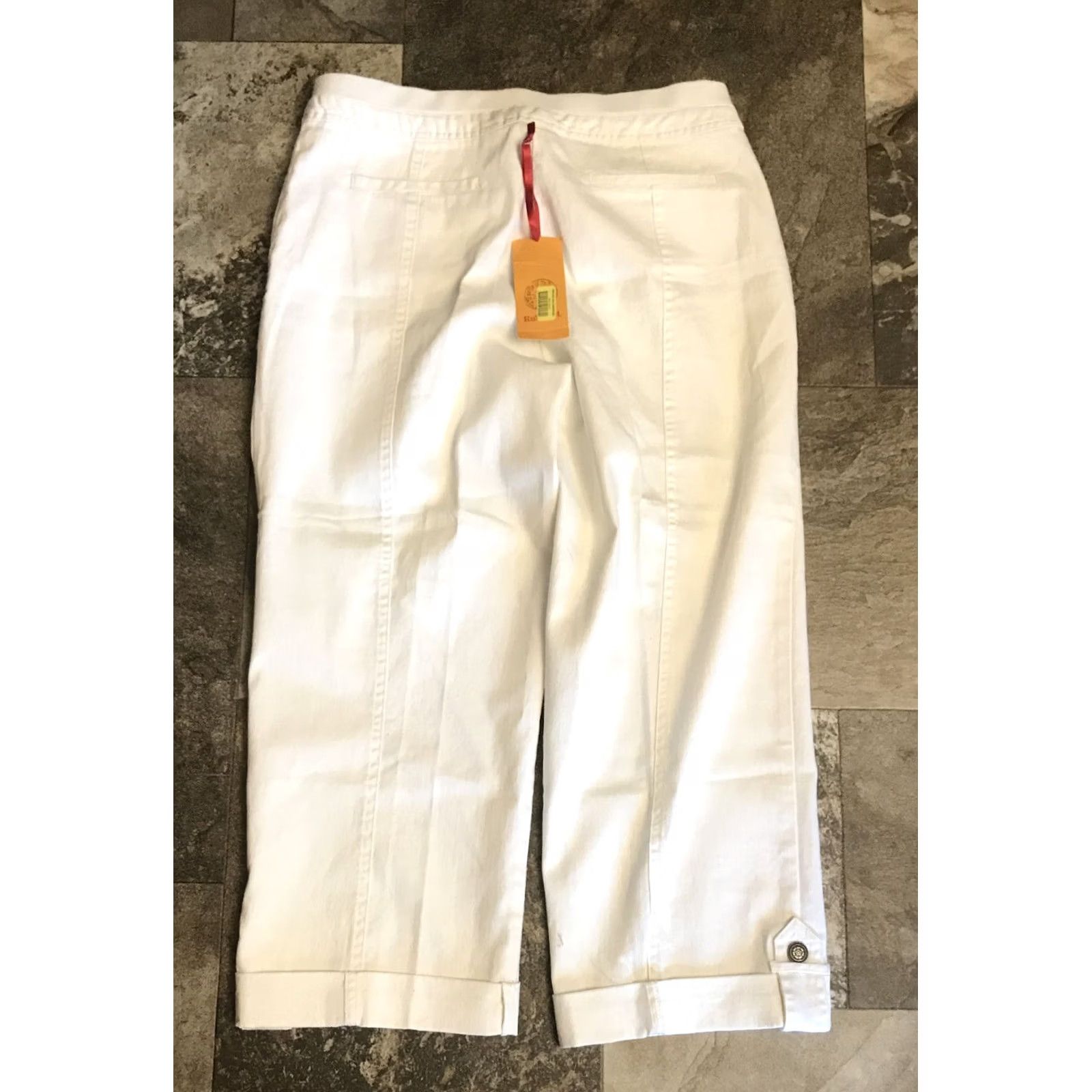 Vintage Ruby Rd Capri Pants White Elastic Waist Cuffed Pockets 12 NWT Vintage No 837 Size 34" / US 12 / IT 48 - 2 Thumbnail