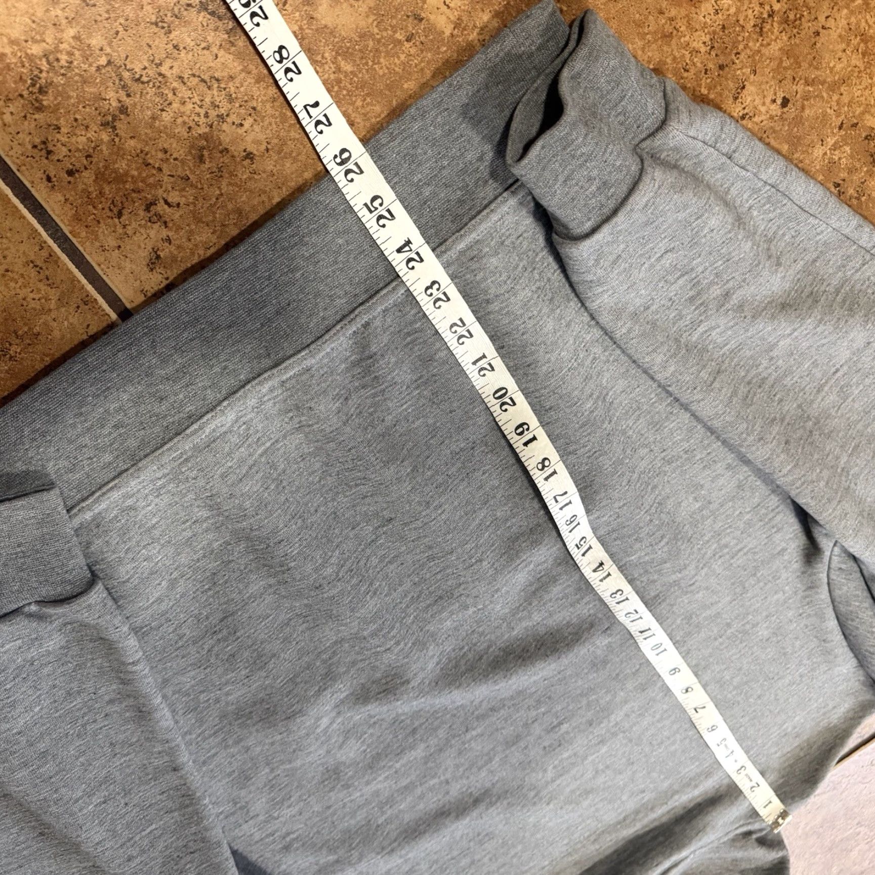 Polo Ralph Lauren Polo Ralph Lauren Hoodie Mens Medium Gray Fleece Pullover Kangaroo Pocket Logo Embroidered Pony Slim Regular Shirt/Outerwear Size US M / EU 48-50 / 2 - 6 Thumbnail