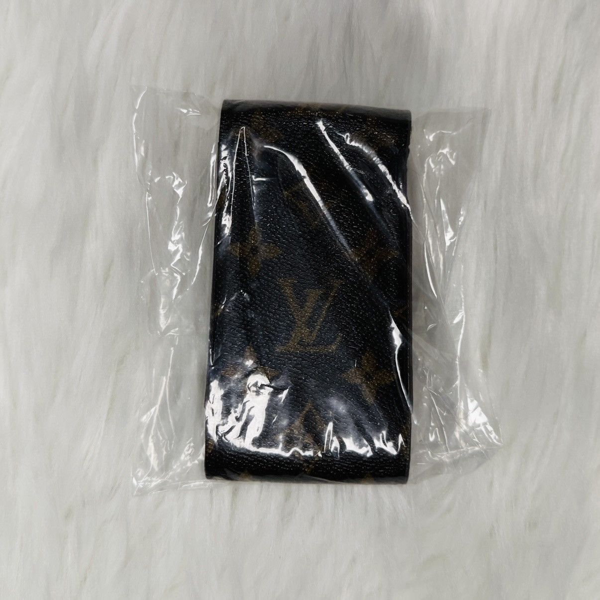 Louis Vuitton LOUIS VUITTON Monogram Leather Cigarette Case Size ONE SIZE - 3 Thumbnail