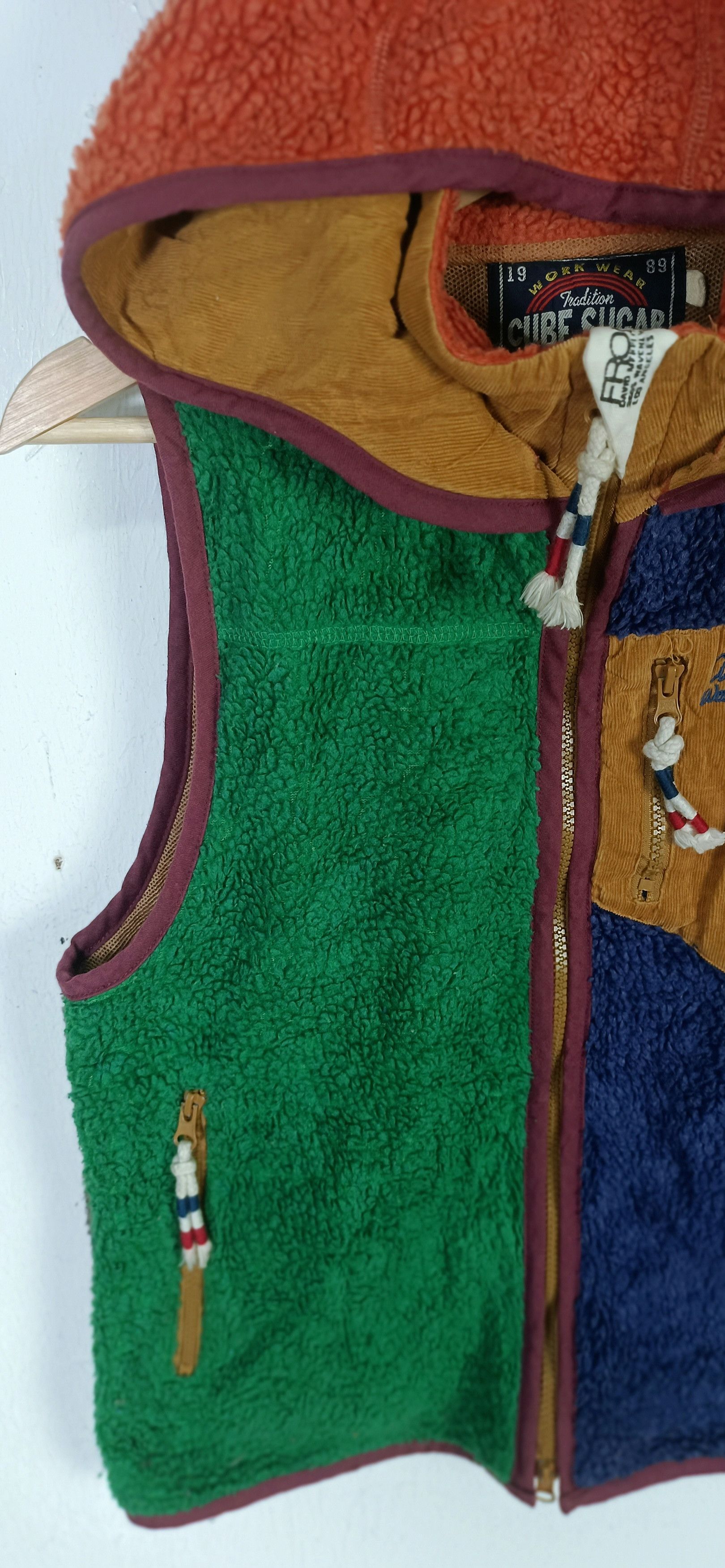 Japanese Brand Cube Sugar Japan Colourblock Sherpa Vest Jacket Size US S / EU 44-46 / 1 - 5 Thumbnail
