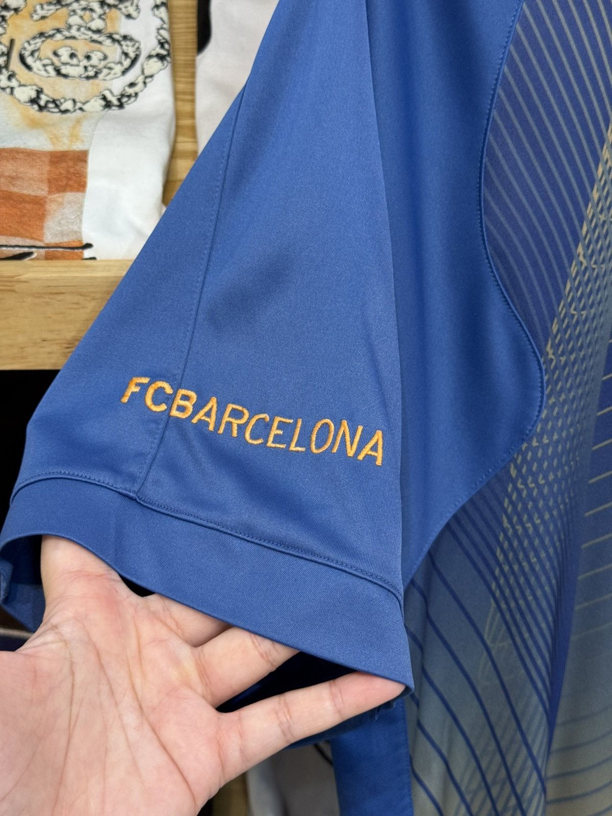 Nike Vintage FC Barcelona 2006-07 Nike Total 90 Training Jersey Size US L / EU 52-54 / 3 - 5 Thumbnail