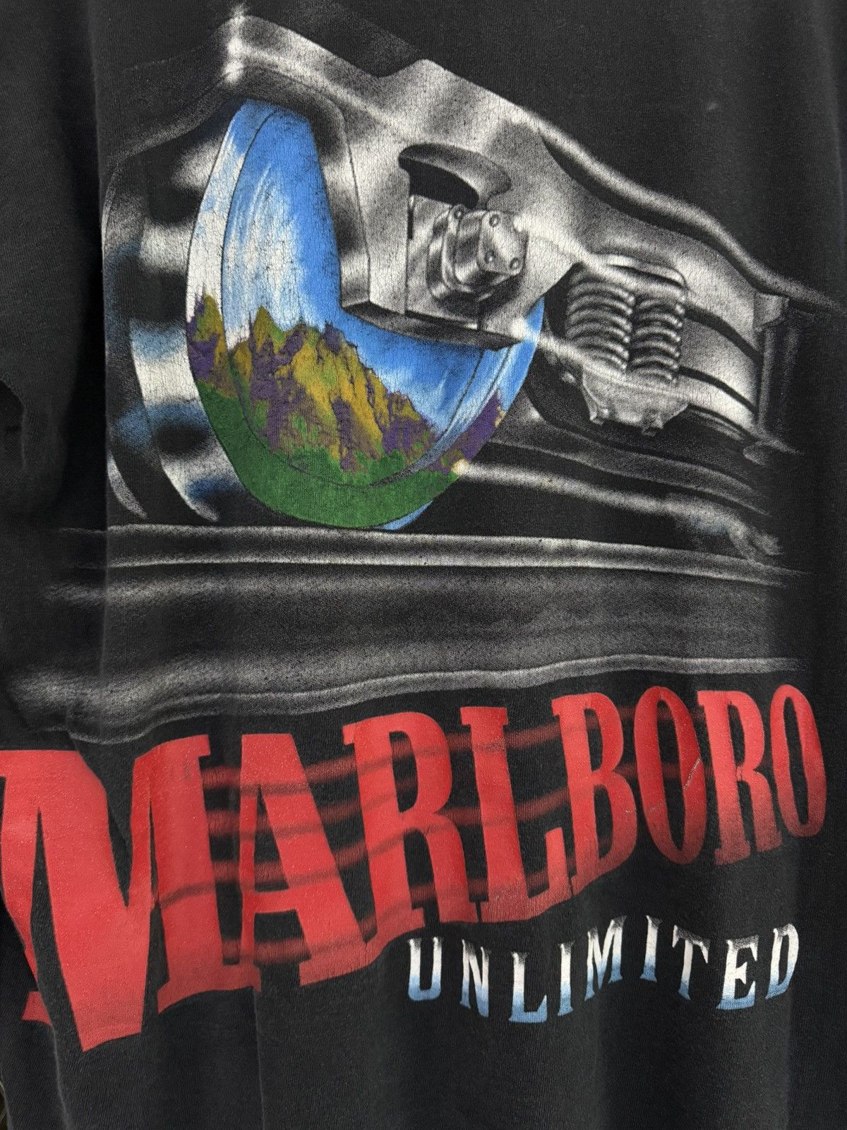 Marlboro × Vintage Vintage 1990s Marlboro Unlimited Train Pocket Tee Size US XL / EU 56 / 4 - 3 Thumbnail