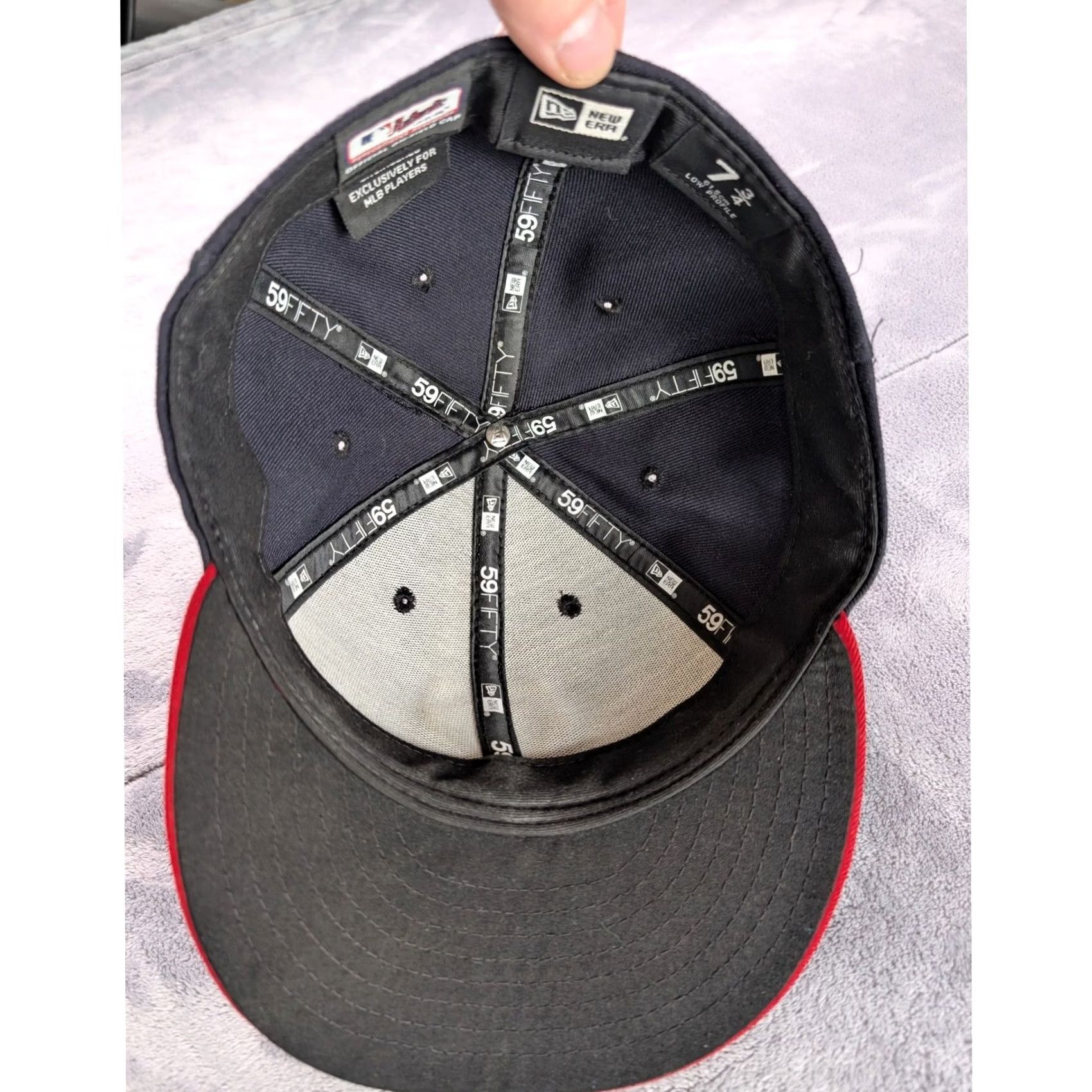 New Era New Era 59FIFTY Minnesota Twins MLB Low Profile Fitted Hat 7 3/4 Navy Red Size ONE SIZE - 4 Thumbnail