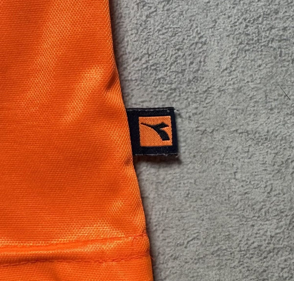 Diadora 1990s Vintage Diadora Football Shirt Soccer Jersey Big Logo Size US S / EU 44-46 / 1 - 8 Thumbnail