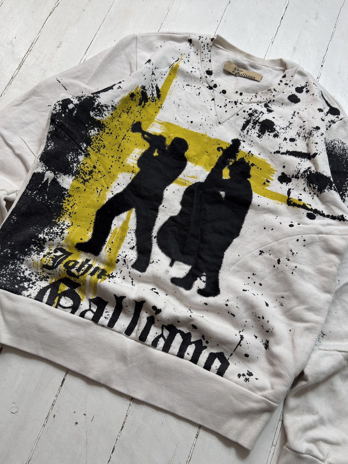 John Galliano VINTAGE JOHN GALLIANO 2000s GRAPHIC SWEATSHIRT Size L / US 10 / IT 46 - 5 Thumbnail