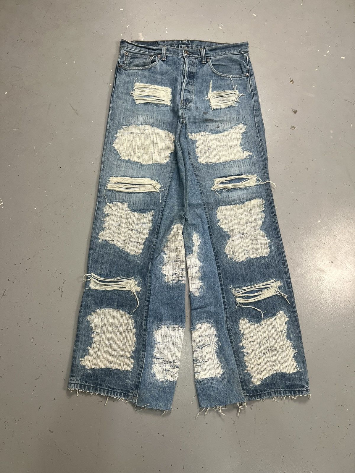 Levi's Rare vintage Levi’s distressed baggy fit denim Size US 34 / EU 50 - 1 Thumbnail