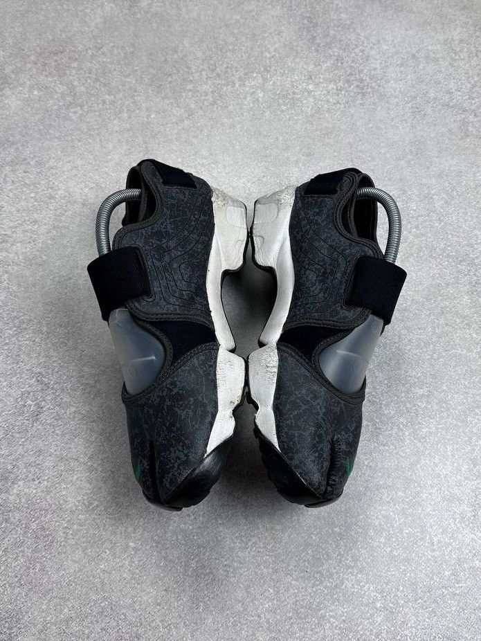 Nike Vintage Nike Air Rift Margiela Style Tabi Sneakers Y2K US 9 Size US 9 / EU 42 - 5 Thumbnail