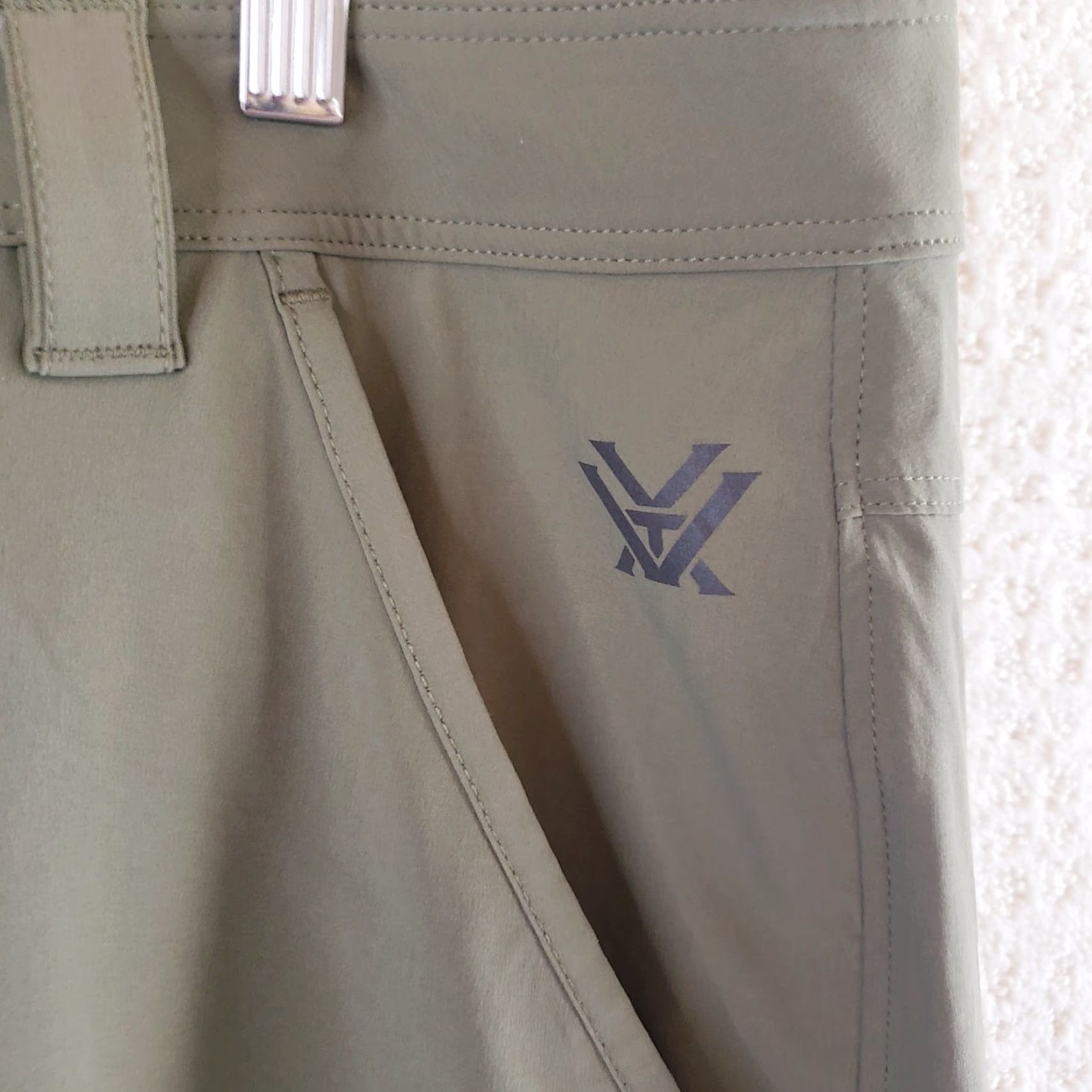 Vintage Vortex Sun Slayer Shorts Green Men 38x10 Zip Pockets Spandex Stretch Cargo Outdoor Comfort 10in Inseam Regular Mens Size US 38 / EU 54 - 7 Thumbnail