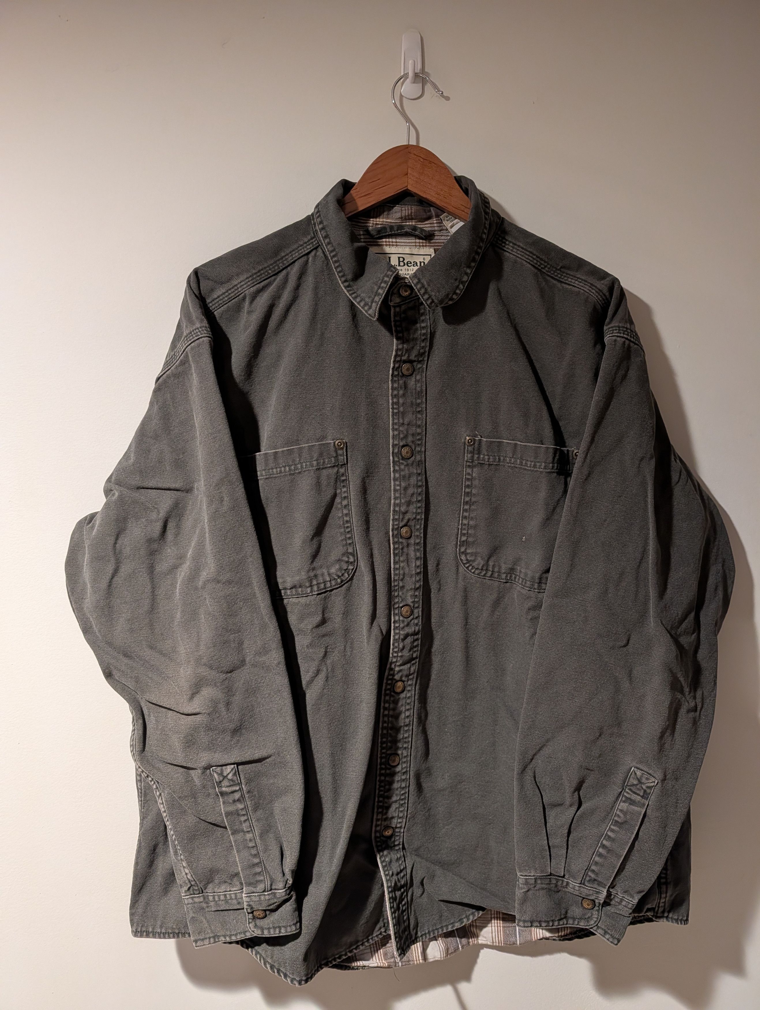 L.L. Bean Vintage LL Bean Chamois Cloth Shirt Jacket XL Plaid Lined Size US XL / EU 56 / 4 - 1 Thumbnail