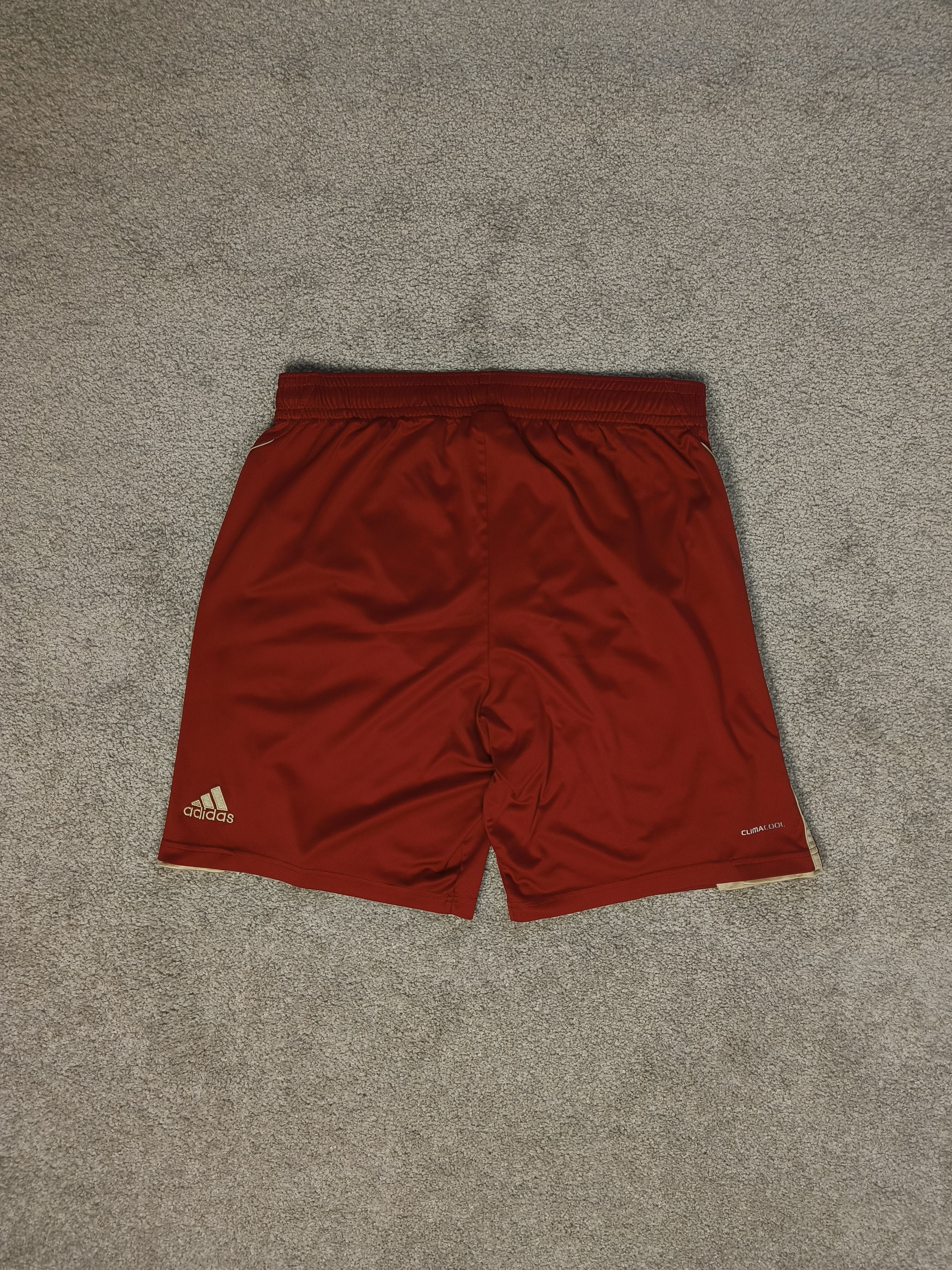 Adidas Adidas Climacool FC Bayern Munich 2011/2012 Home Shorts Size US 36 / EU 52 - 3 Thumbnail