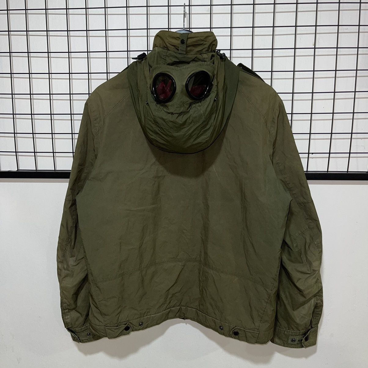 90s C.P. Company Goggle Jacket L | clique vinta