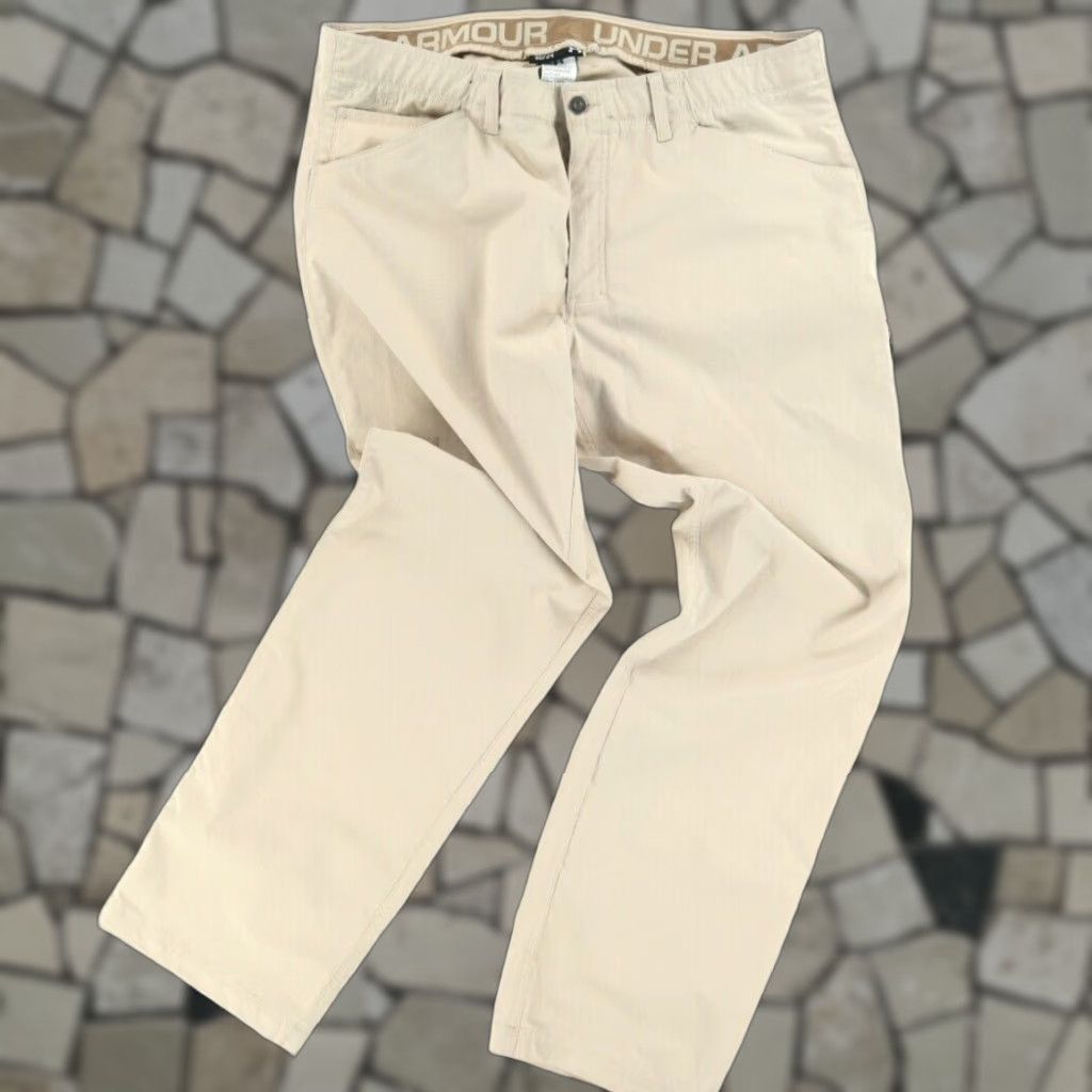 Under Armour Under Armour Chino Pants Beige Men's 40 Polyester Ripstop Regular Inseam 34in Flat Front Size US 40 / EU 56 - 1 Thumbnail