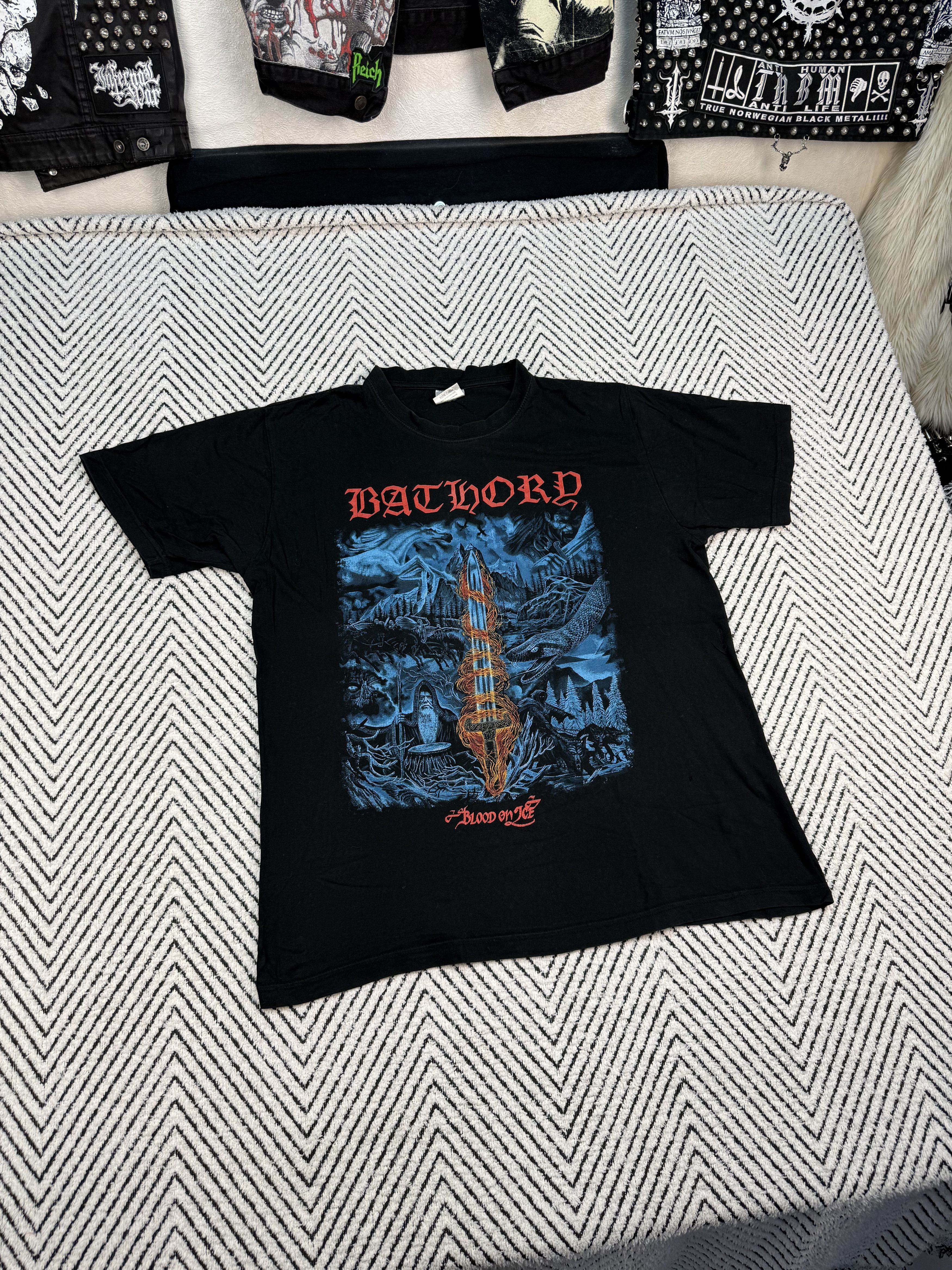 Band Tees Bathory black metal band vintage tshirt Size US L / EU 52-54 / 3 - 1 Thumbnail