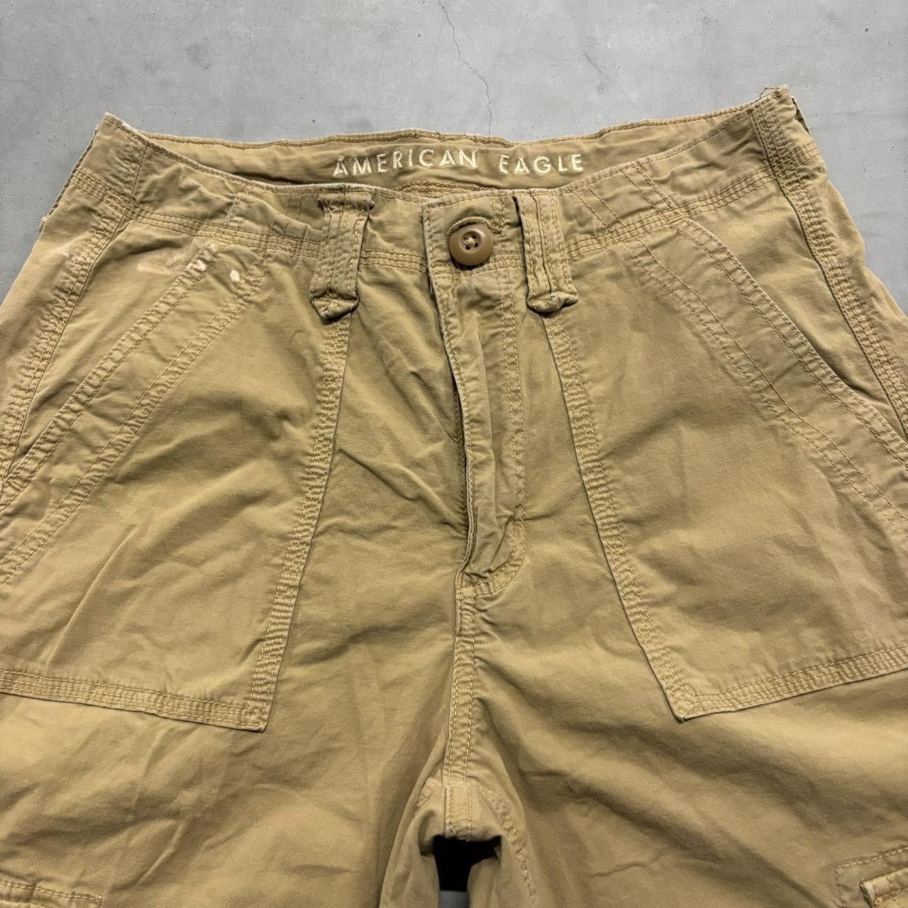 Vintage Crazy Vintage Y2K/2000s Baggy Skater Style Khaki Jogger Cargo Pants! Size US 27 - 2 Thumbnail