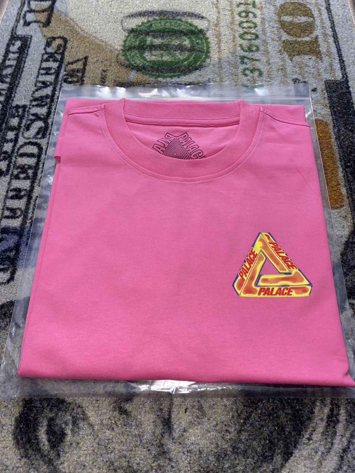 Palace Palace Heat Sensi Tri Ferg T-Shirt Size US XXL / EU 58 / 5 - 1 Thumbnail