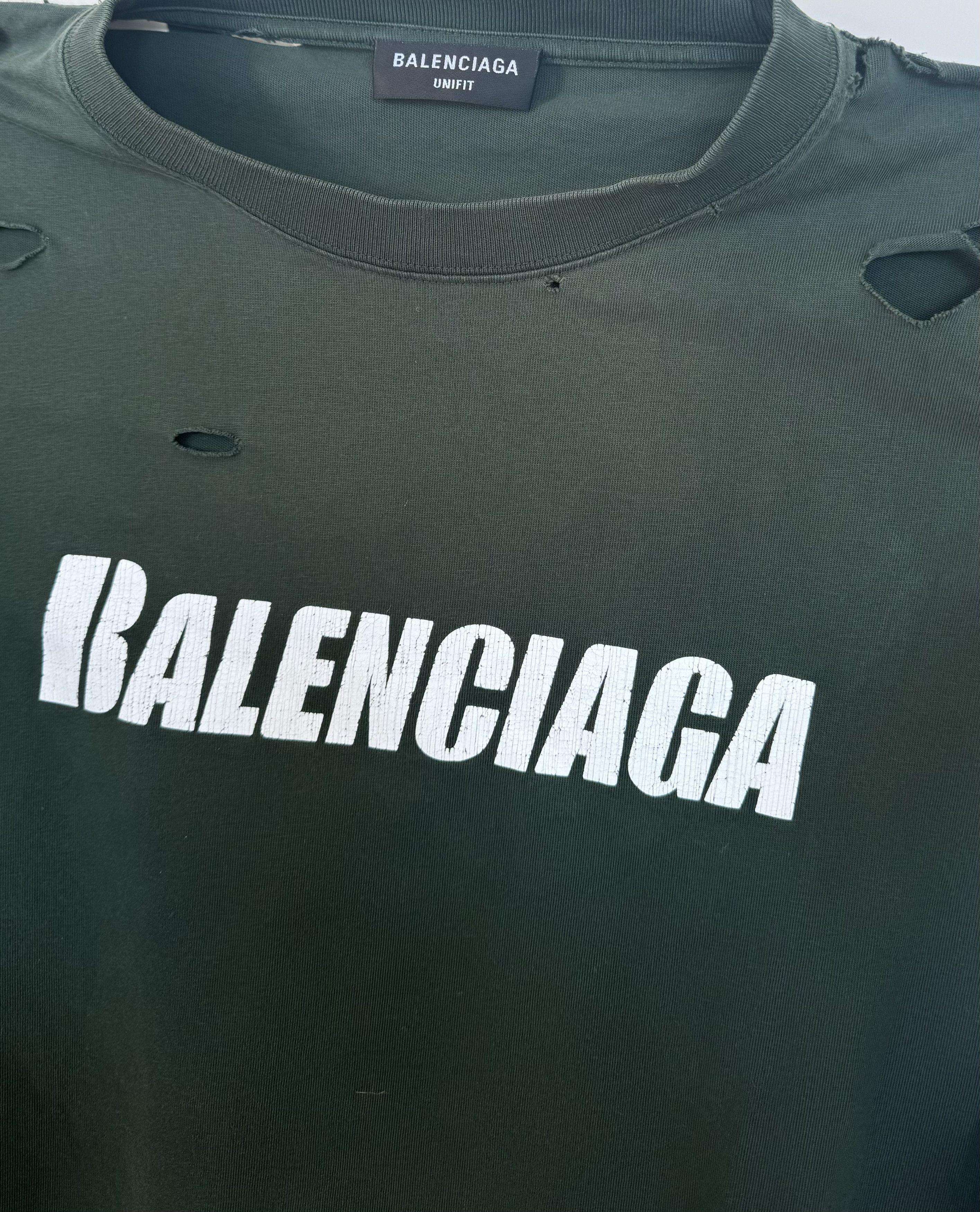 Balenciaga Oversized Ripped Green Balenciaga T-Shirt Size US M / EU 48-50 / 2 - 4 Thumbnail
