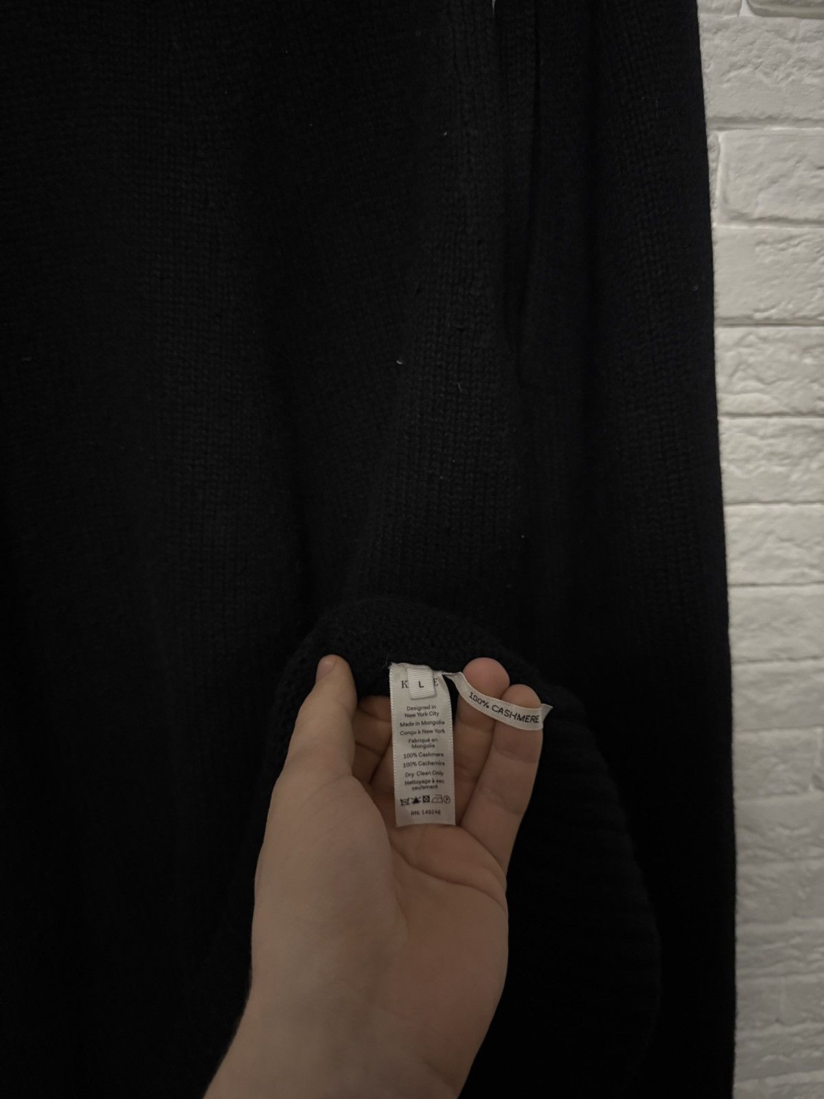 KHAITE Khaite Black Cashmere Knit Oversize Sweater Underarm Cut Out Size L / US 10 / IT 46 - 6 Thumbnail