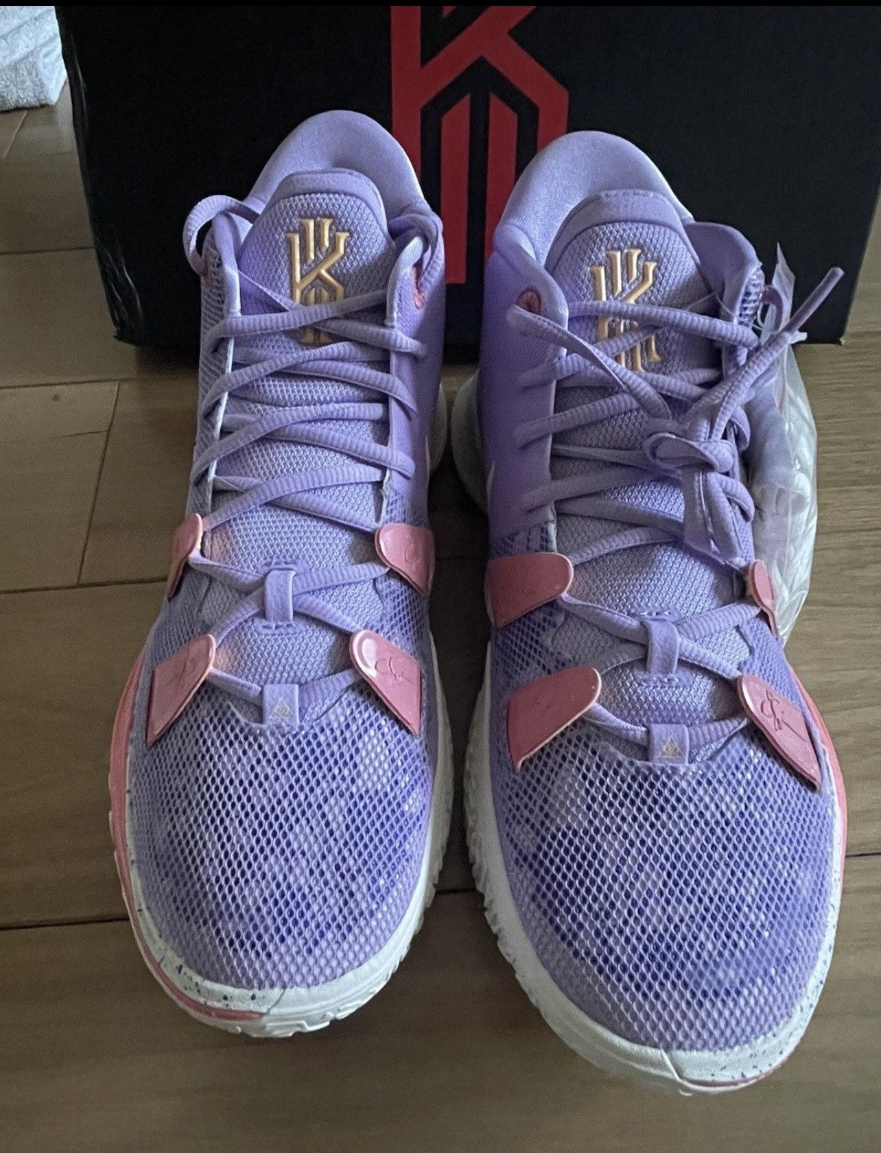 Nike Nike Kyrie Size US 11 / EU 44 - 1 Thumbnail