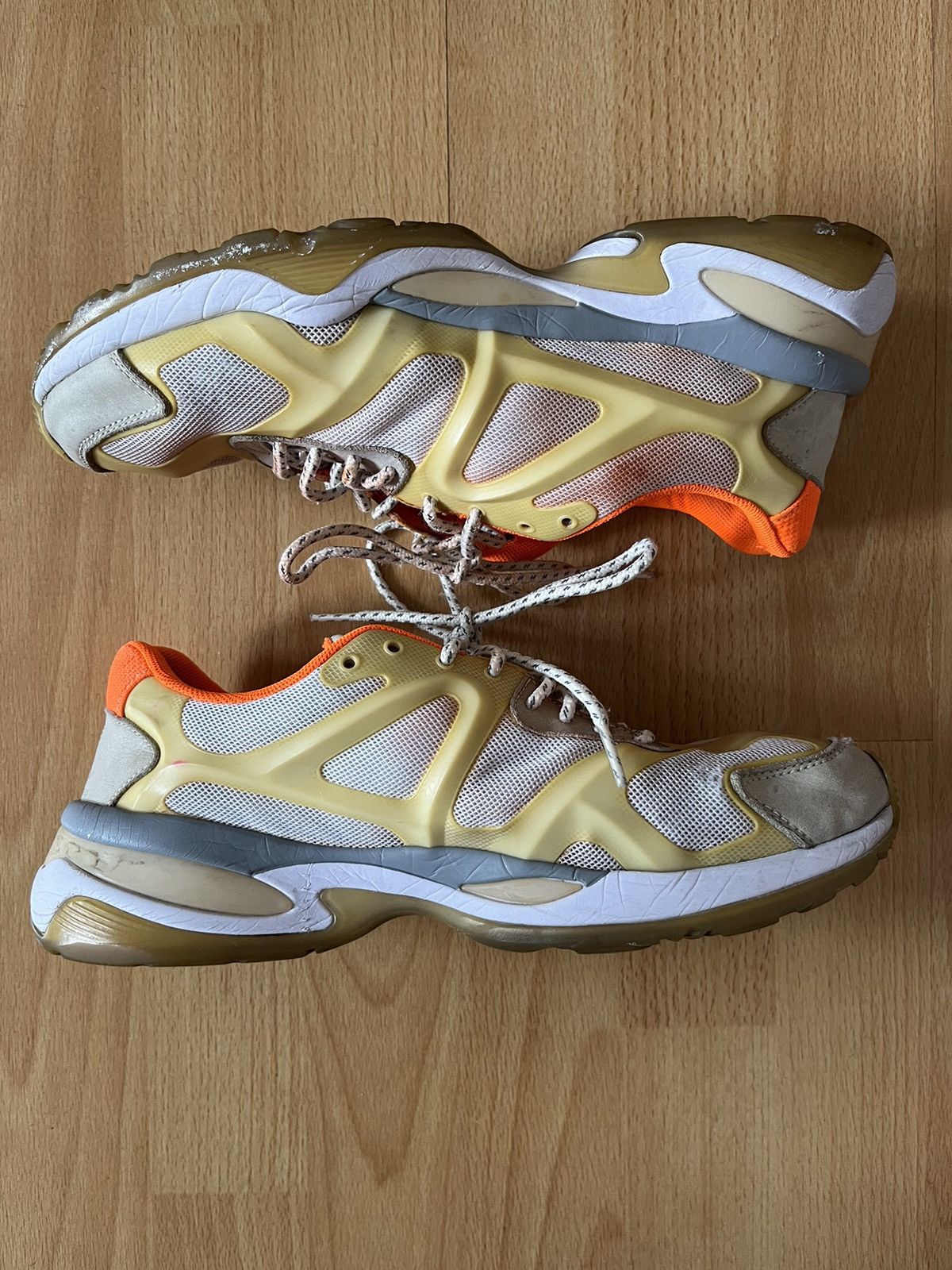 Alexander McQueen × Puma Puma x Alexander McQueen - McQ Run Low - Sample Size US 9 / EU 42 - 2 Thumbnail