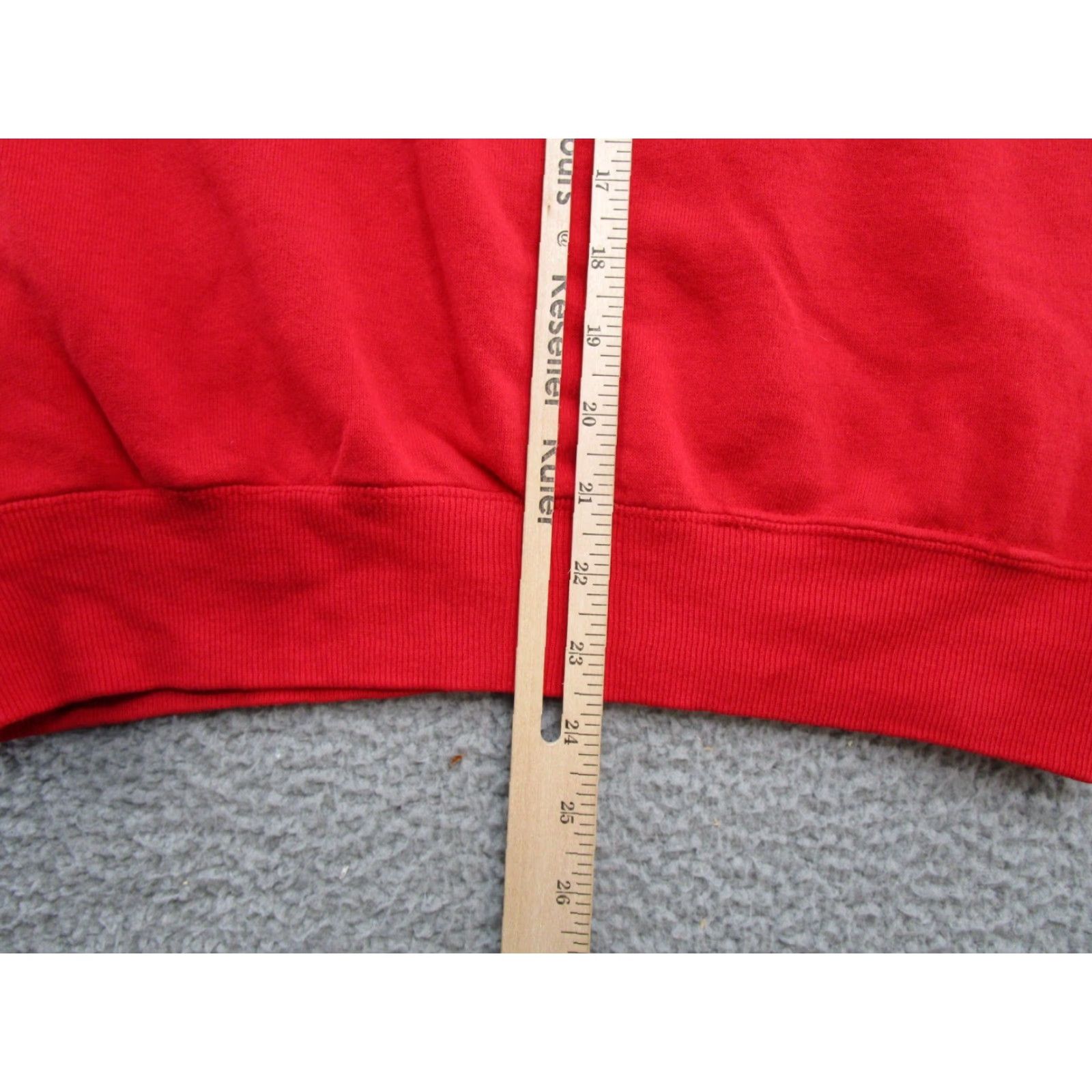 Champion VINTAGE University of Wisconsin Platteville Raglan Sleeve Sweatshirt Hoodie SZ L Mens Red Pullover Sports University 80s Size US L / EU 52-54 / 3 - 6 Thumbnail