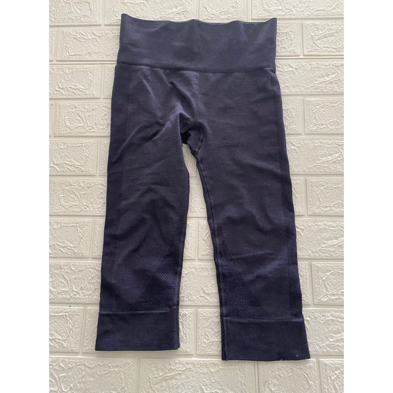 Lululemon lululemon leggings size 4 Size 27" / US 4 / IT 40 - 1 Thumbnail
