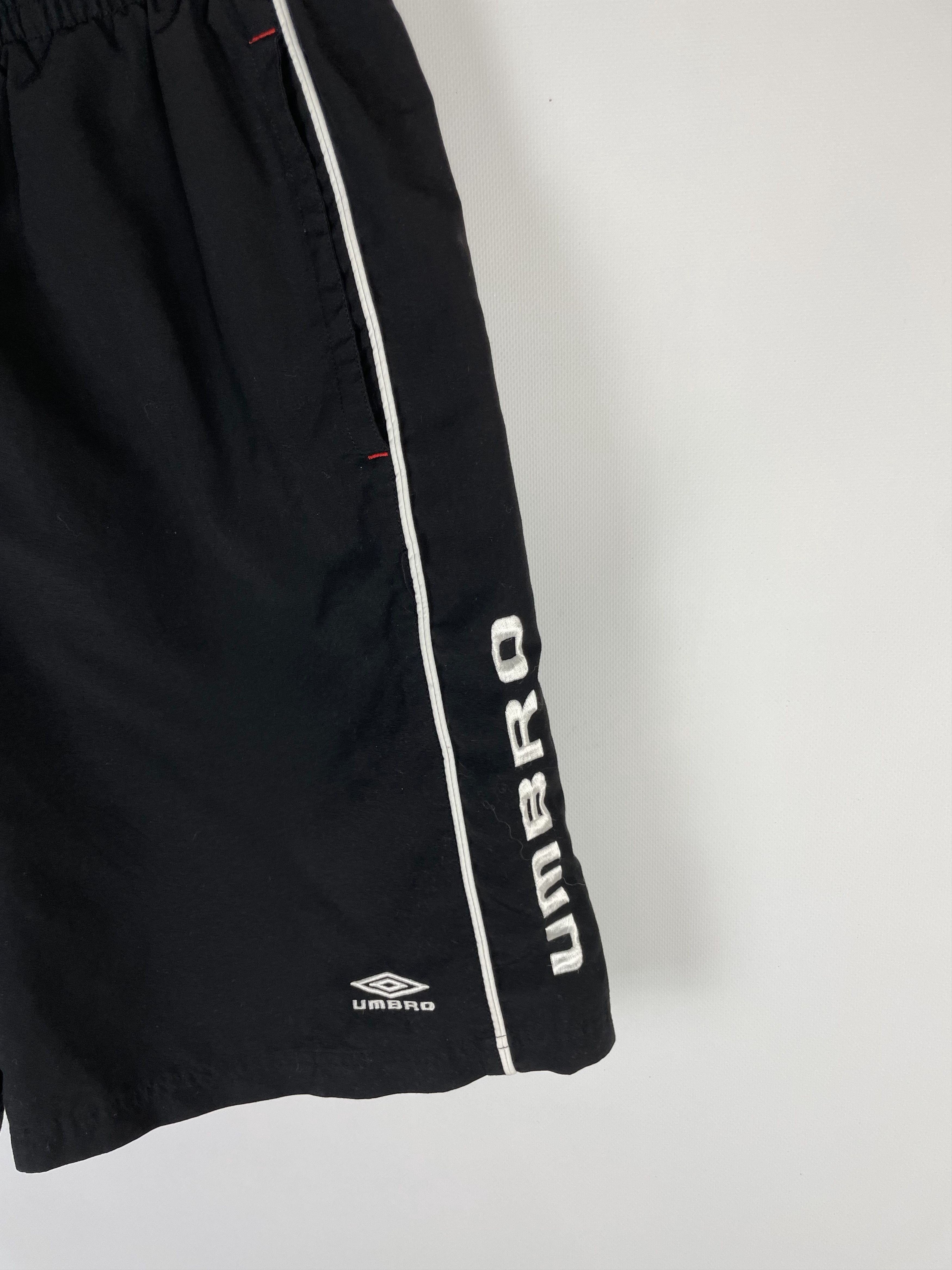 Other Vintage Umbro Shorts Y2k Size US 36 / EU 52 - 4 Thumbnail