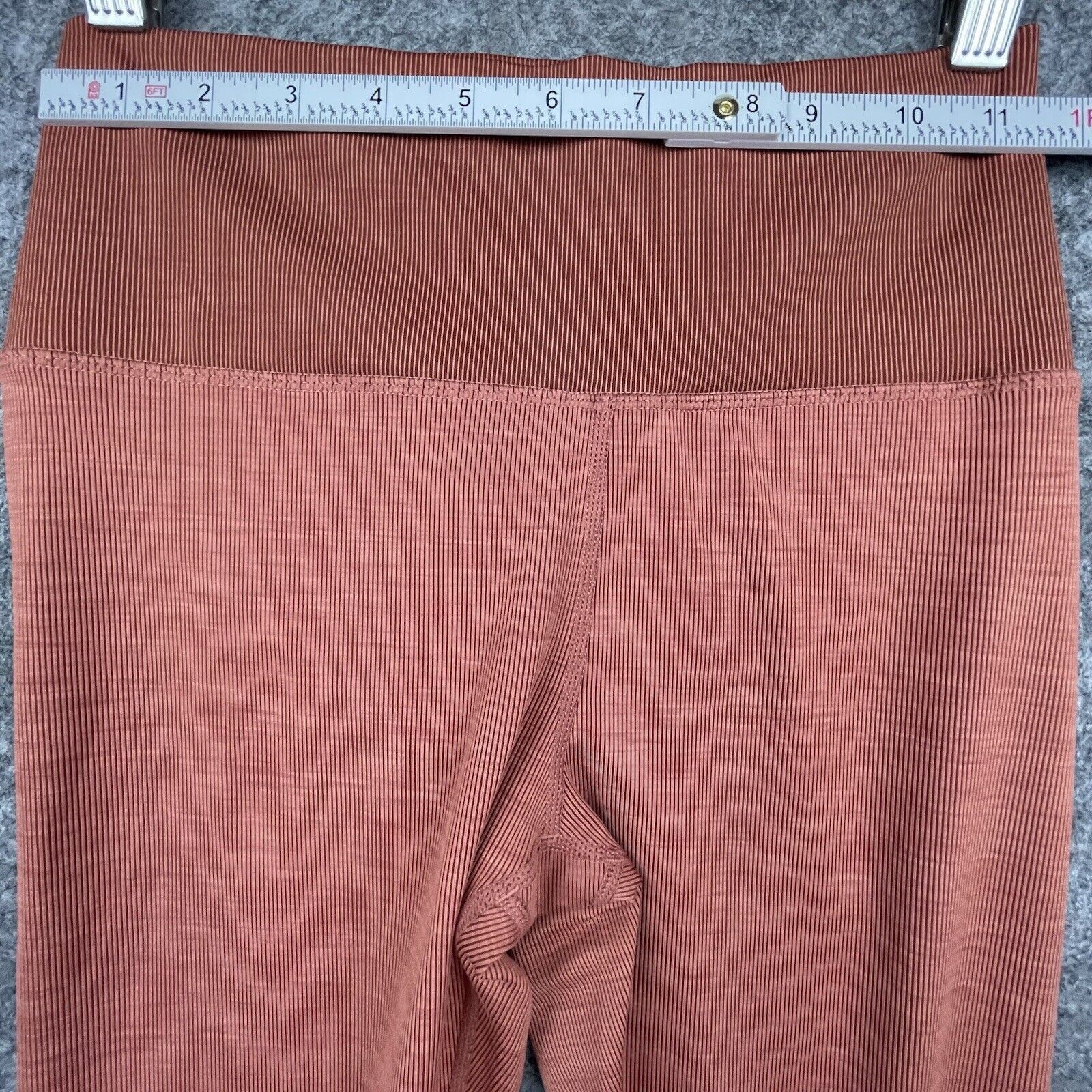 Vuori Vuori Rib Studio Legging Small Terracotta Yoga Running Gym Size 27" / US 4 / IT 40 - 7 Thumbnail