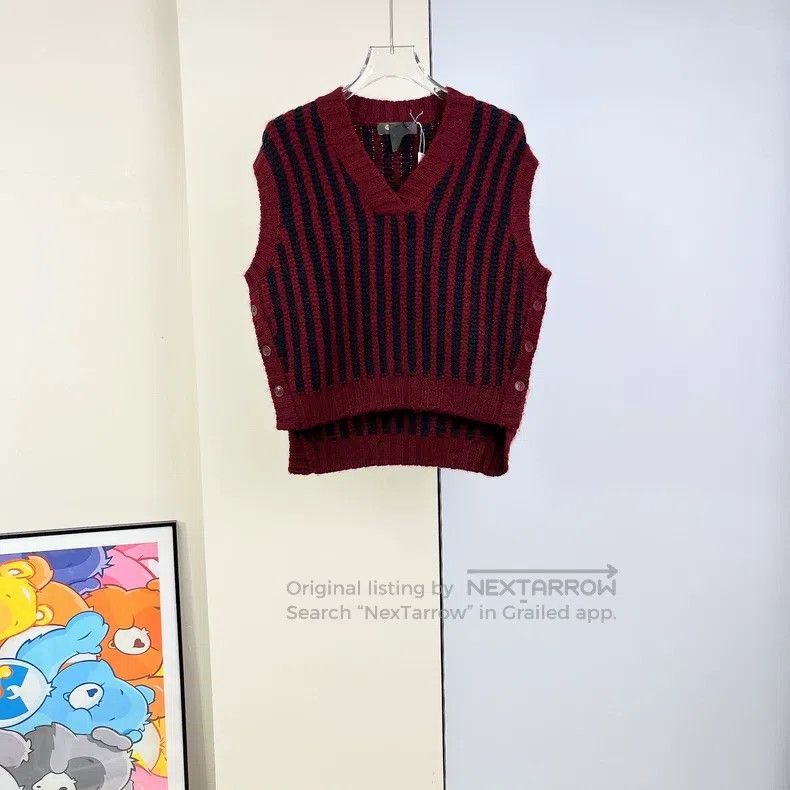 Loro Piana LORO PIANA Knitted vest Size XS / US 0-2 / IT 36-38 - 1 Thumbnail