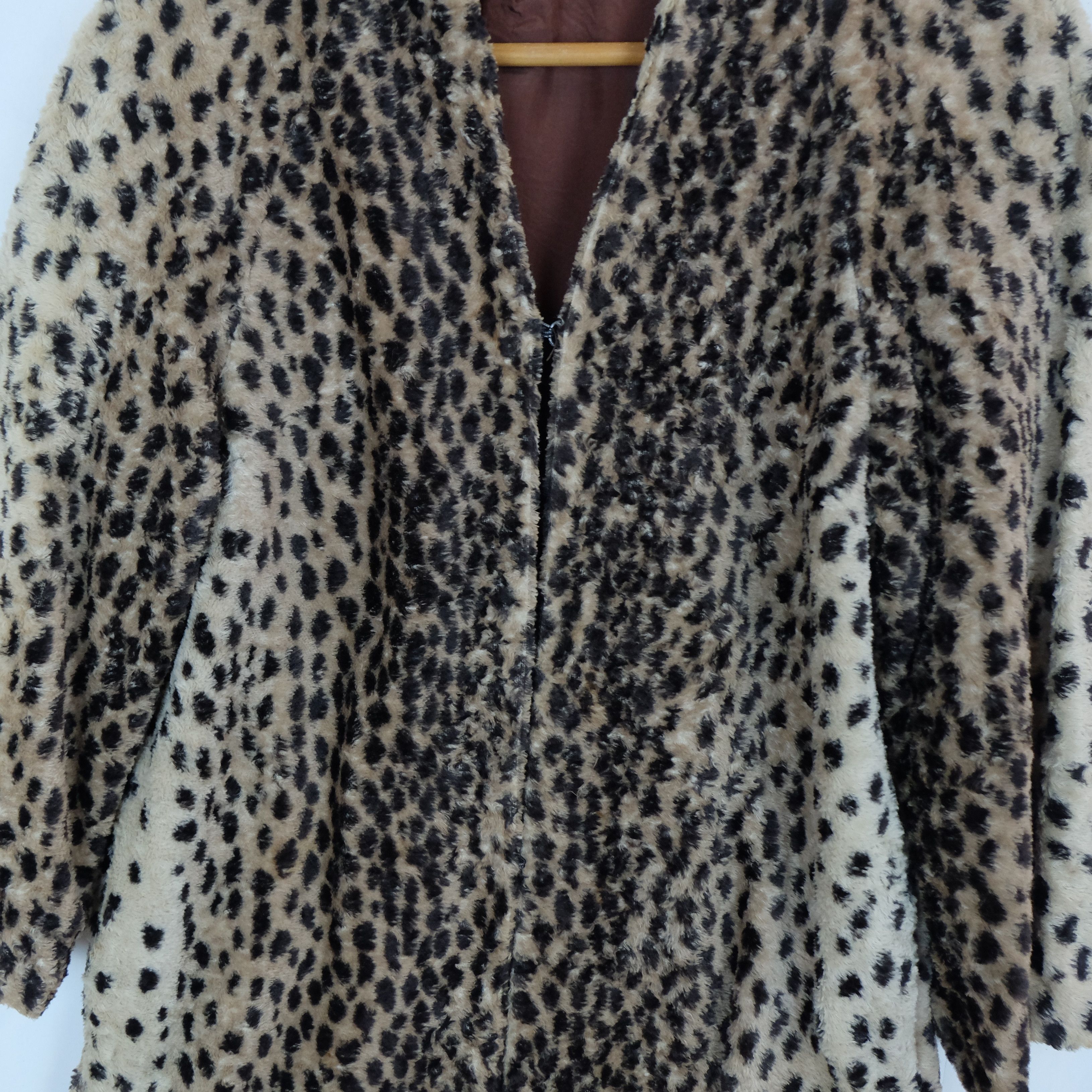 Japanese Brand Vintage Japan Tiger Faux Fur Style Jacket Size S / US 4 / IT 40 - 6 Thumbnail