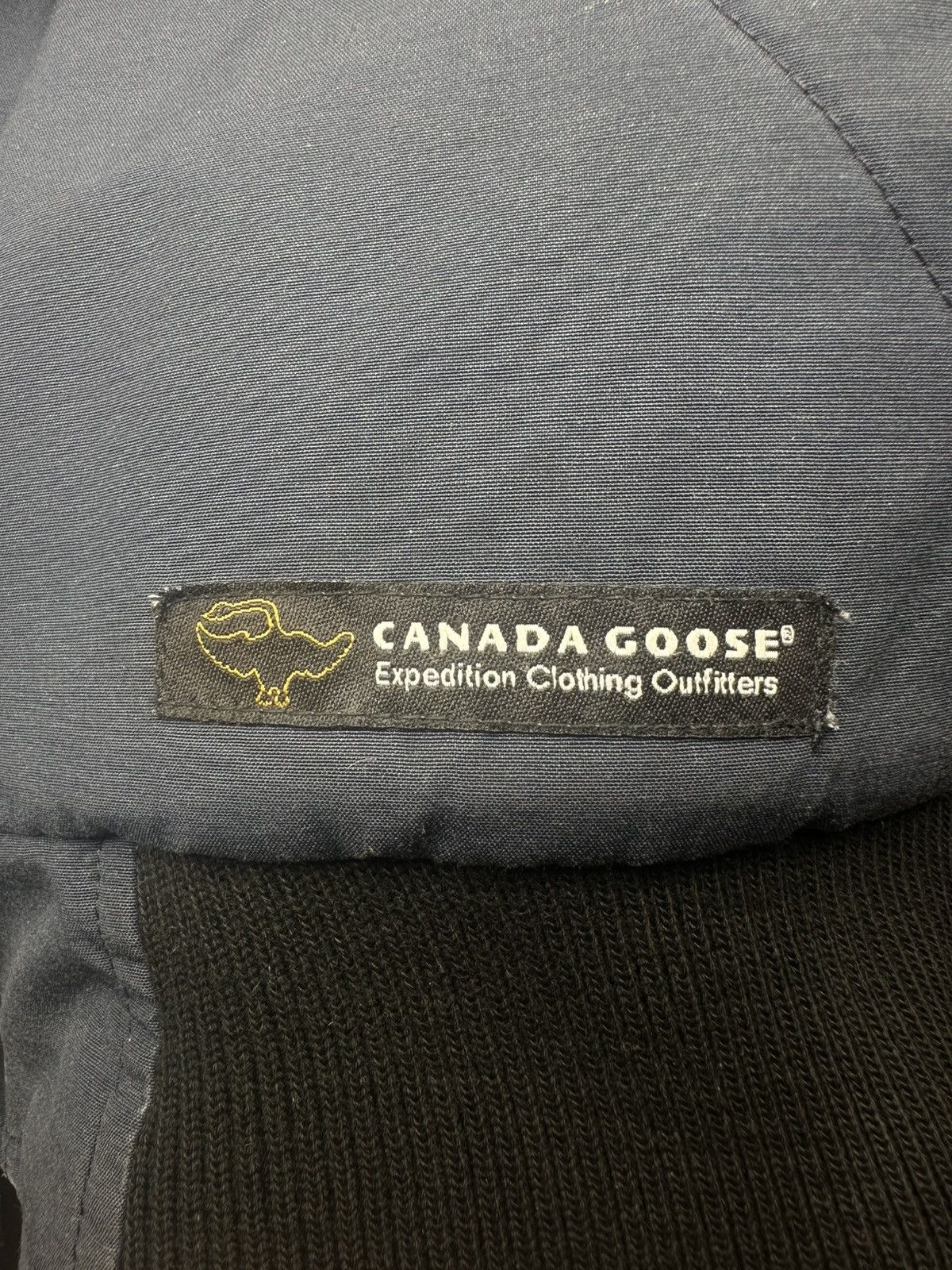 Canada Goose Canada Goose Fur Hood Winter Jacket Size US XS / EU 42 / 0 - 8 Thumbnail