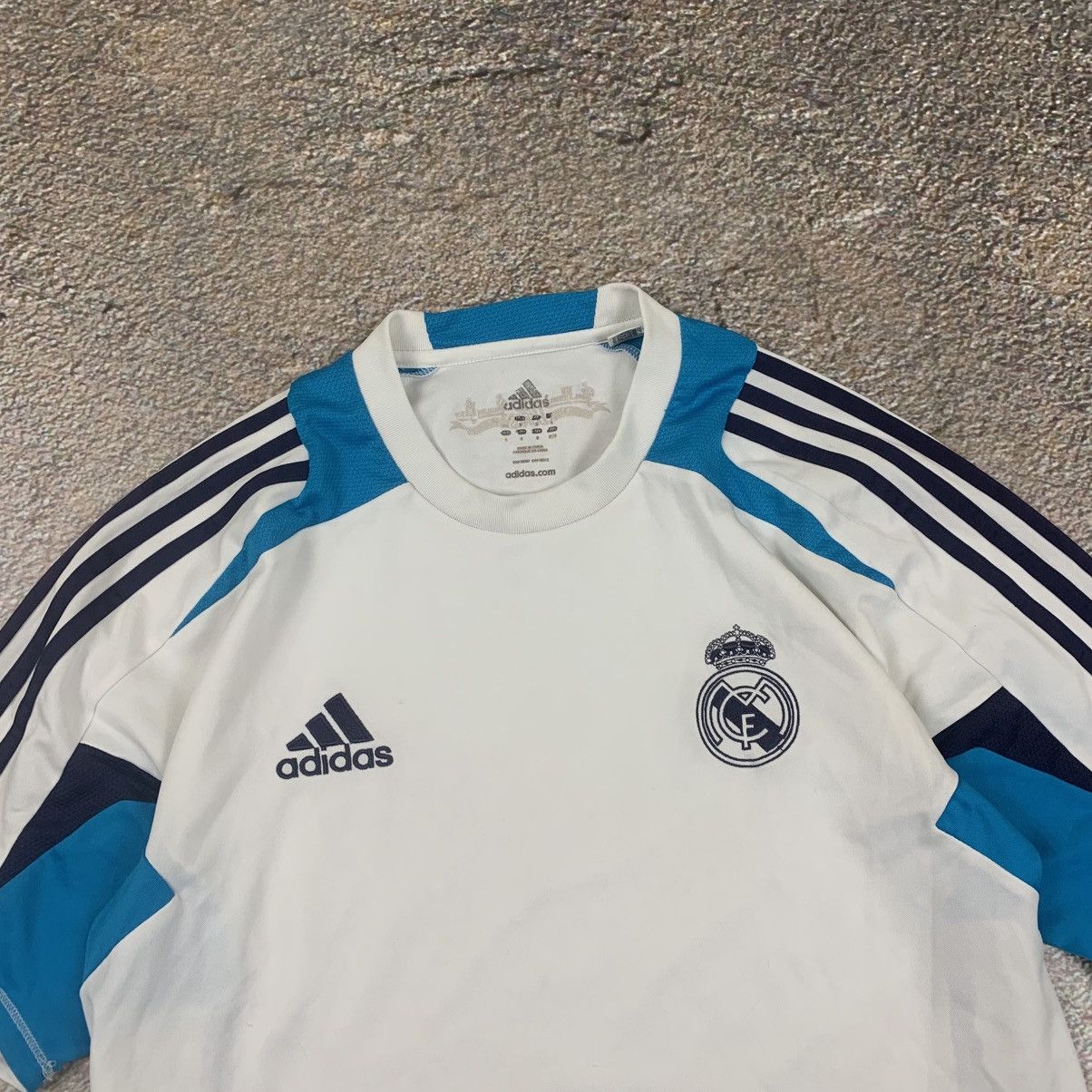 Other y2k Real Madrid Adidas Home Shirt Football Jersey Training Size US L / EU 52-54 / 3 - 2 Thumbnail