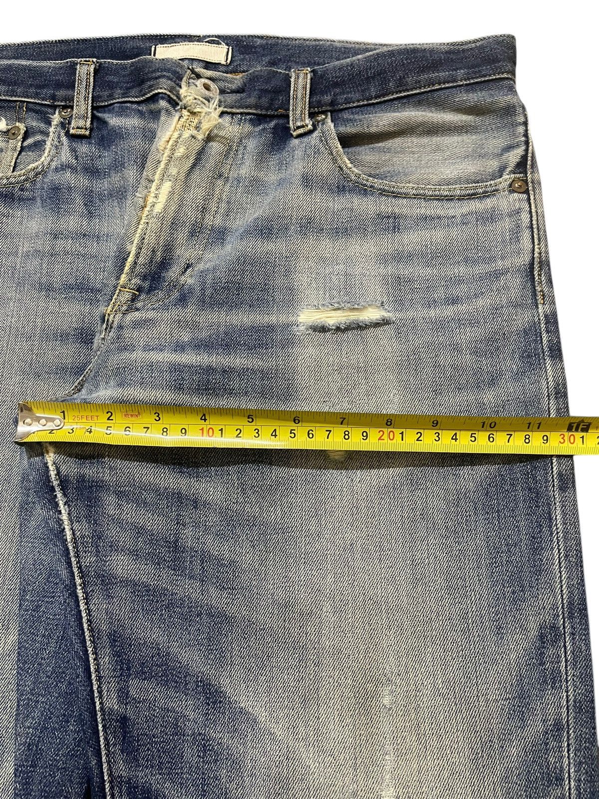 Uniqlo Vintage Japanese Uniqlo Faded Wash Distress Style Loose Jean Size US 34 / EU 50 - 15 Thumbnail